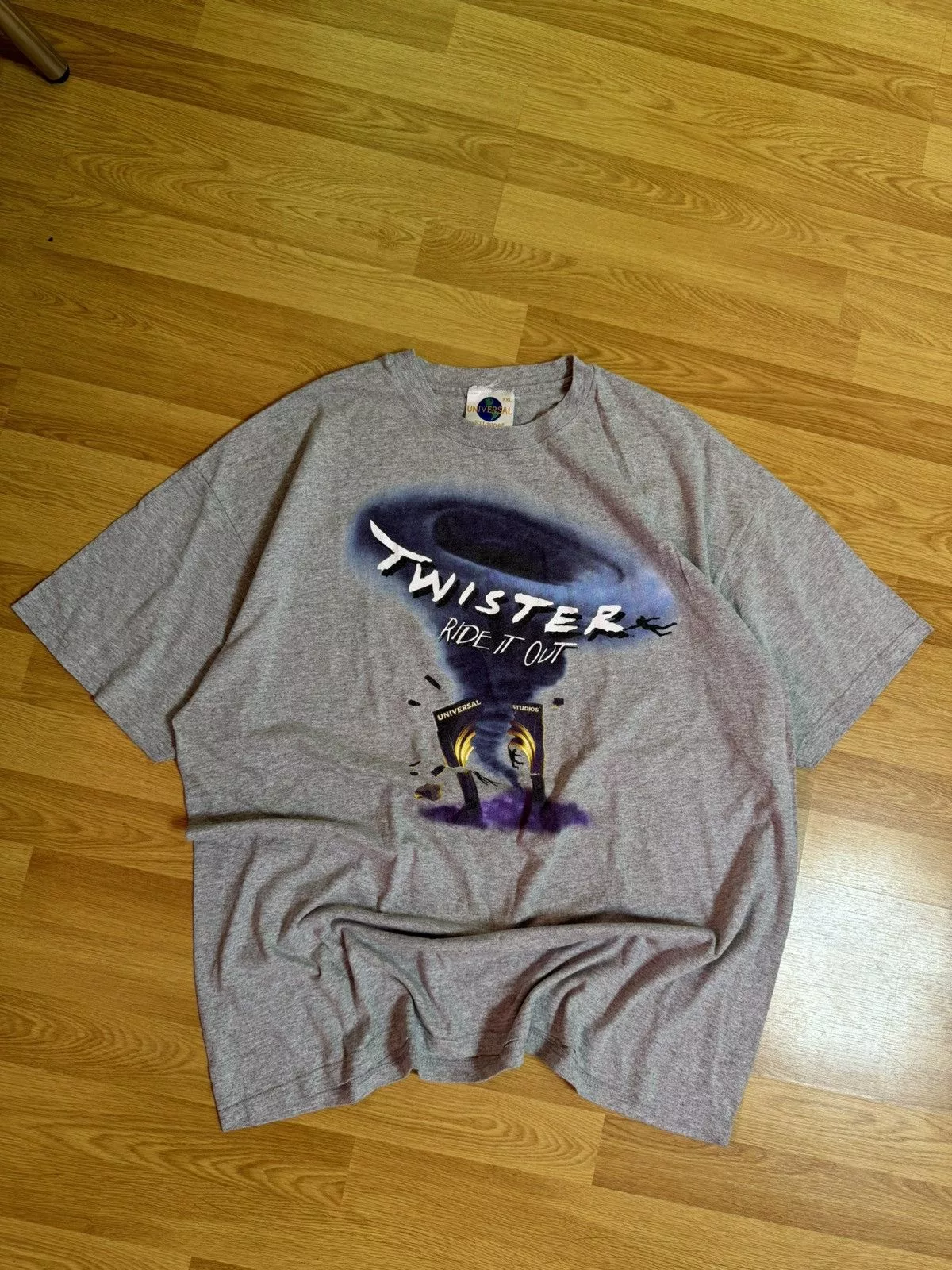Universal Studios Short Sleeve T Shirts Universal Studios × Vintage Vintage 90’s Twister Ride it Out Universal Studios Movie Tee Gray