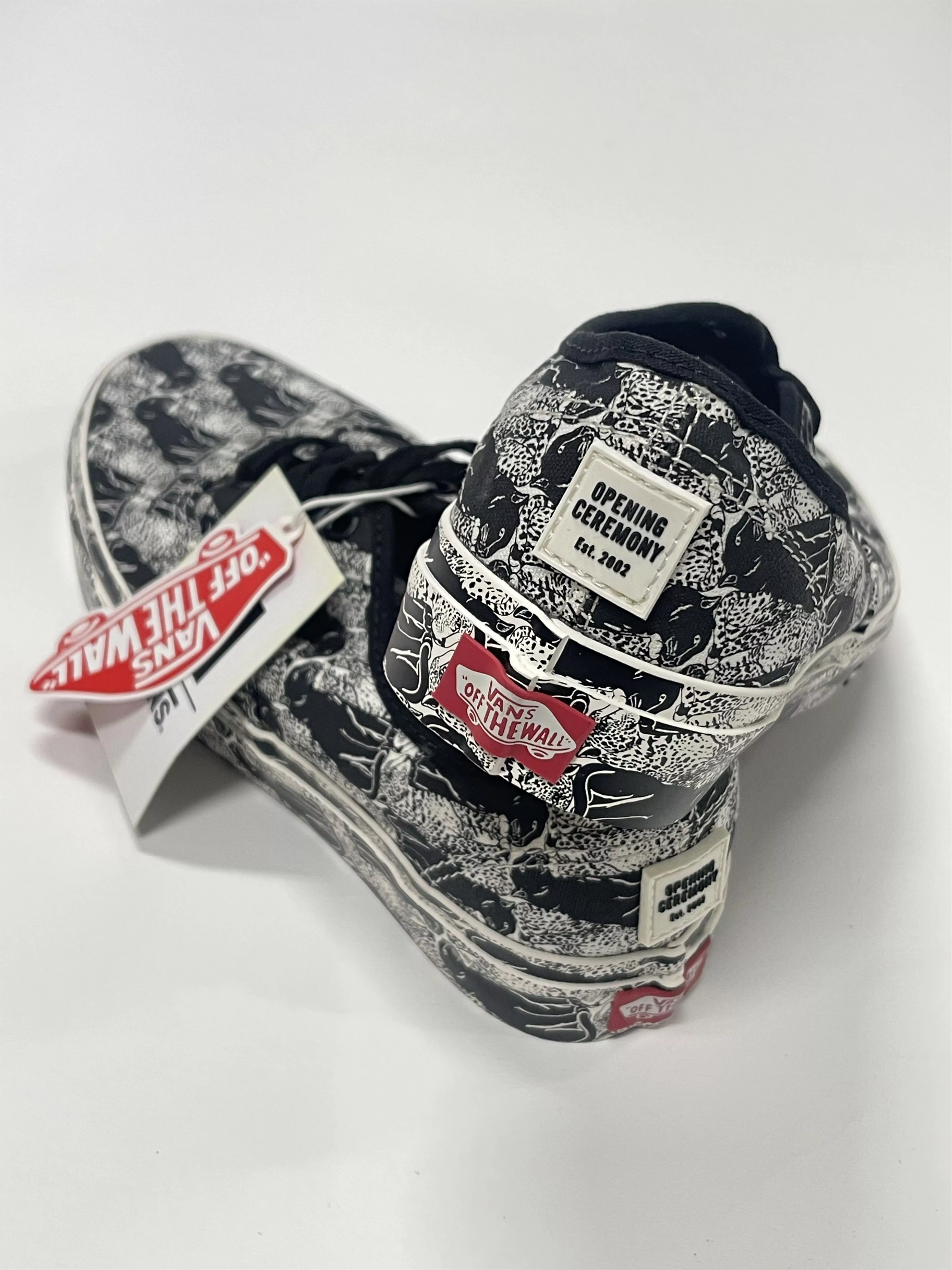 Vans Low Top Sneakers Vans X Opening Ceremony Authentic Leopard Sneaker Black