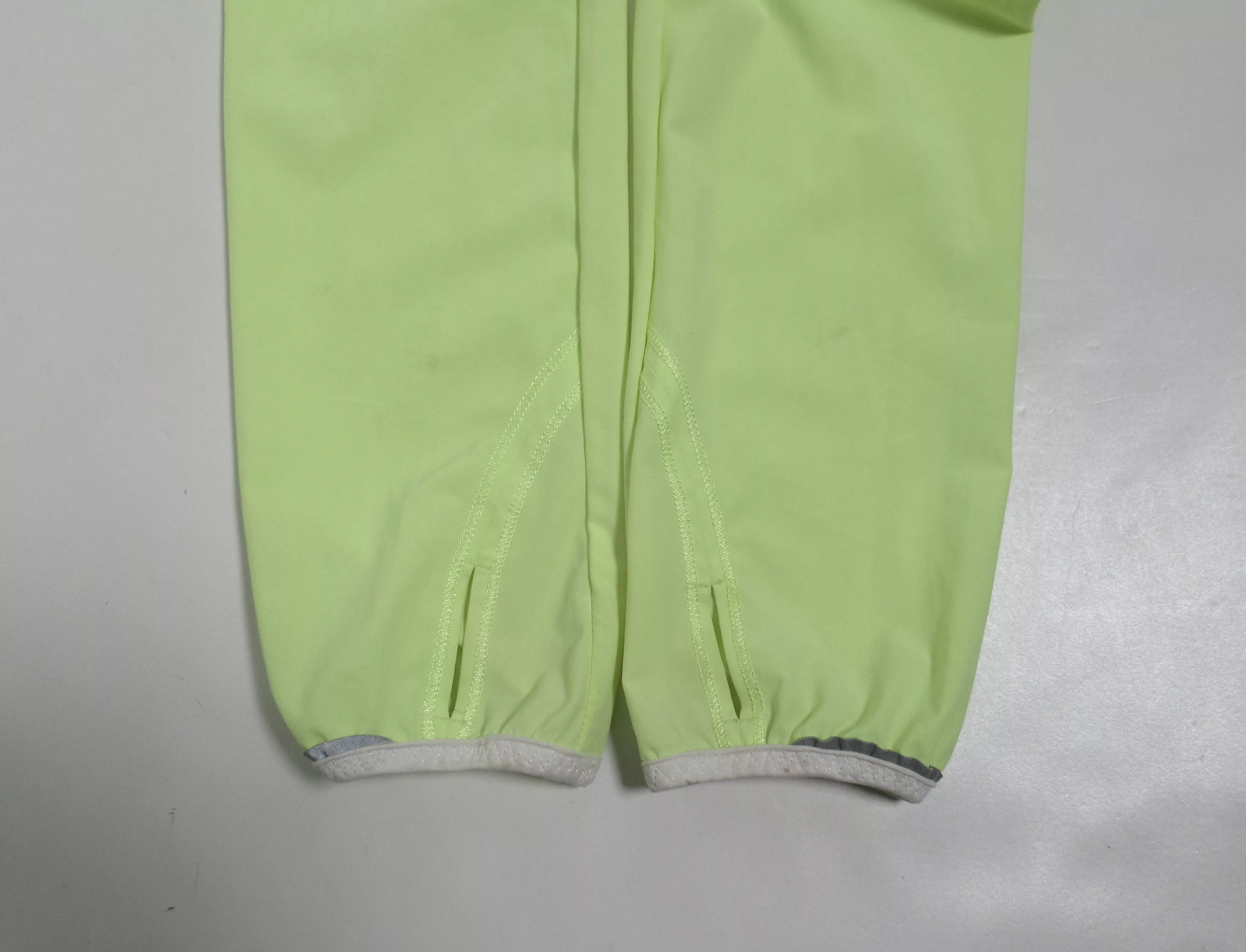 Lululemon Bombers Lululemon Women's Run Stash & Dash Pullover Faded Zap Multi