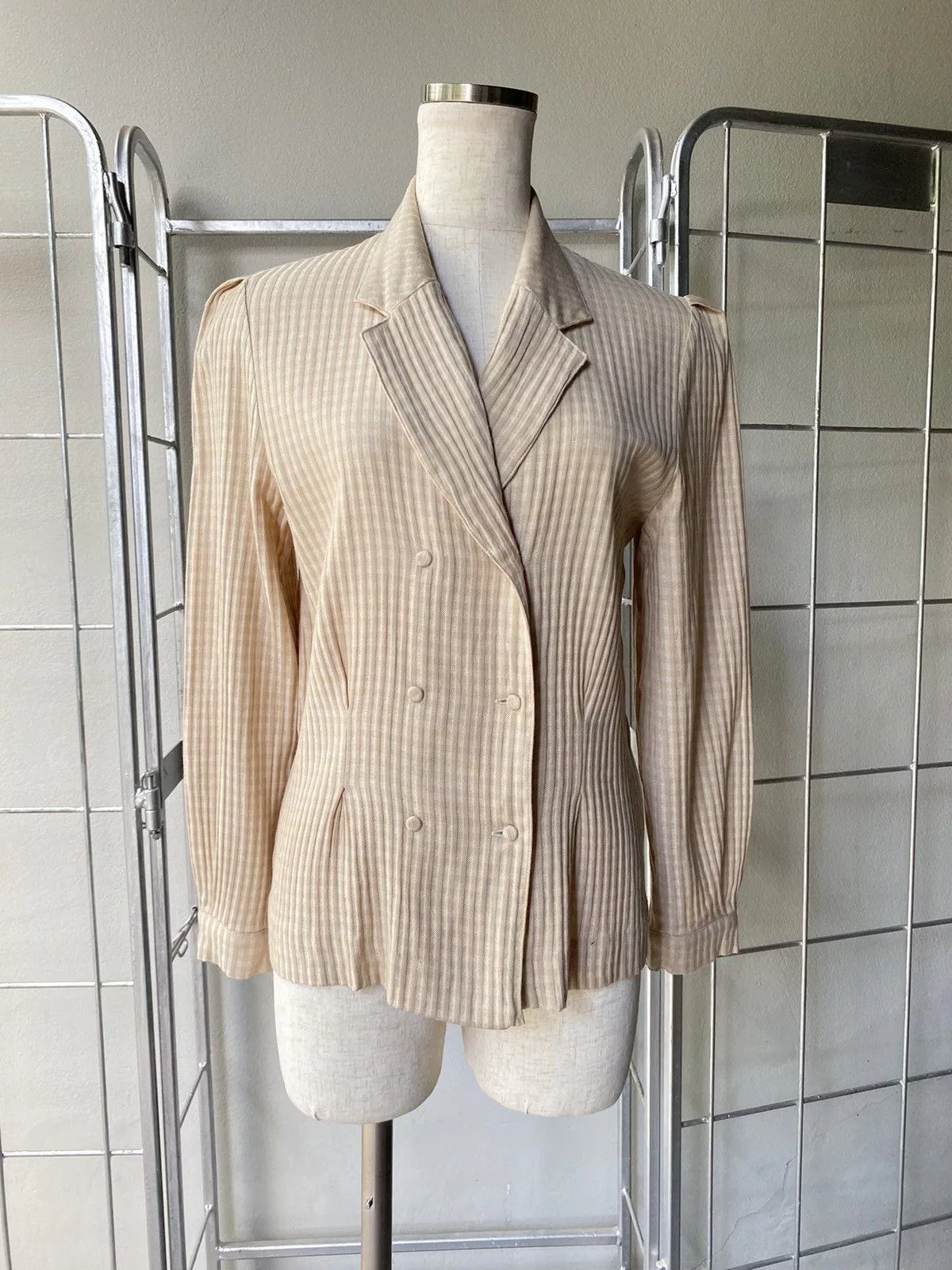 Burberry Blouses Burberry vintage beige blouse Yellow