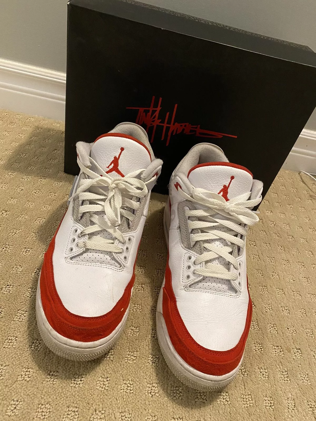 Jordan Brand Hi Top Sneakers Jordan Brand Nike Air Jordan x Tinker Hadfield Retro 3 Red & White