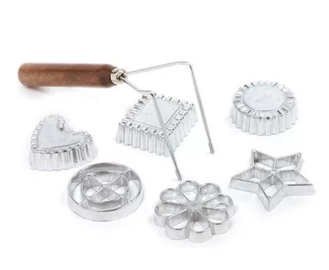 7 pc. Rosette and Timbale Set