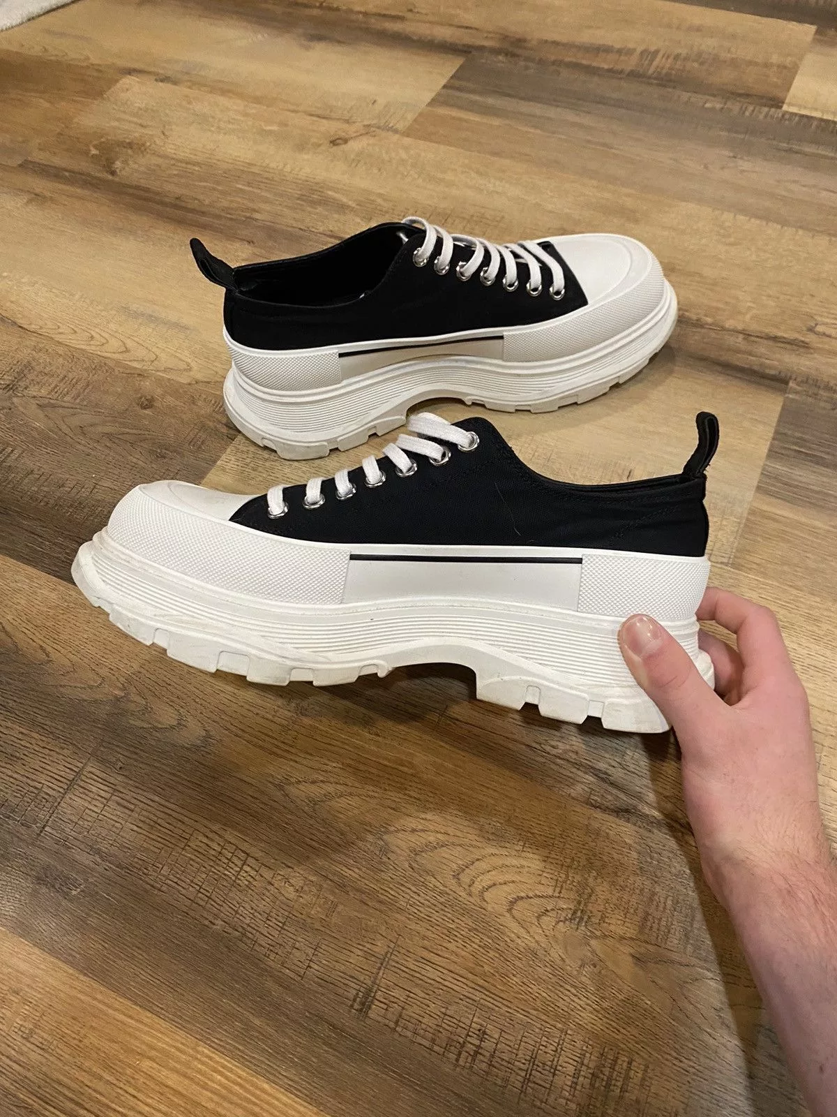 Alexander McQueen Boots Alexander Mcqueen TreadSlick Sneaker Black