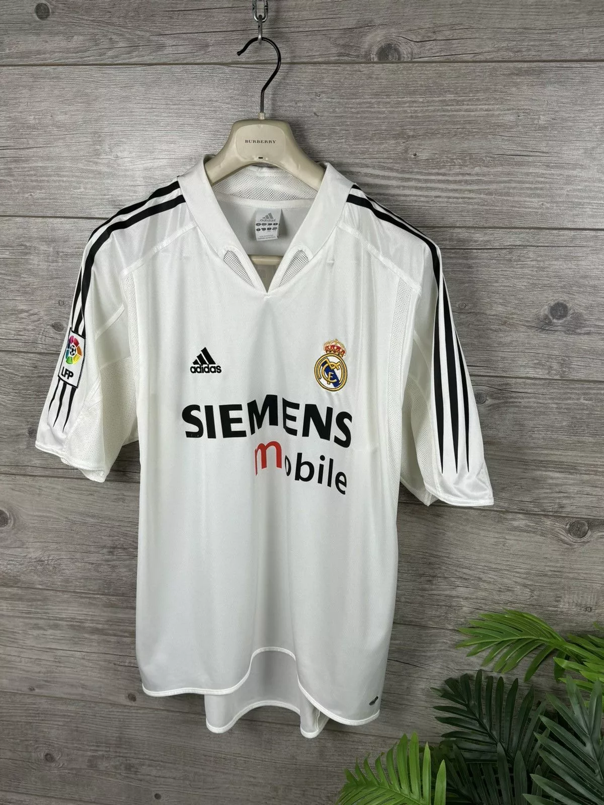 Adidas Jerseys ADIDAS REAL MADRID SOCCER JERSEY VINTAGE 2004 #9 PICKFORD White Sportswear