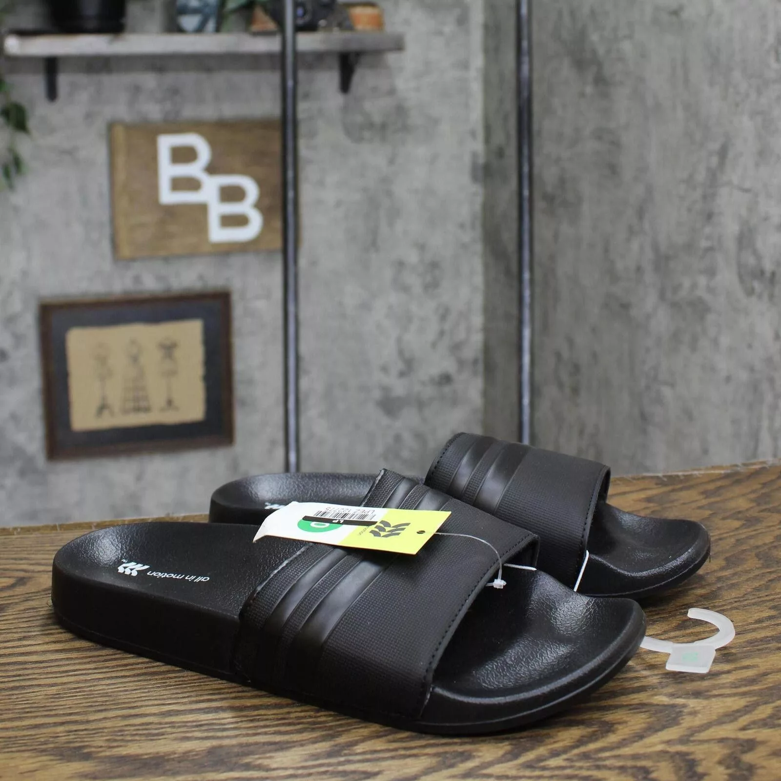 Designer Low Top Sneakers Designer NWT All In Motion Mens Slide Sandals 89470847 Black 10 10 M