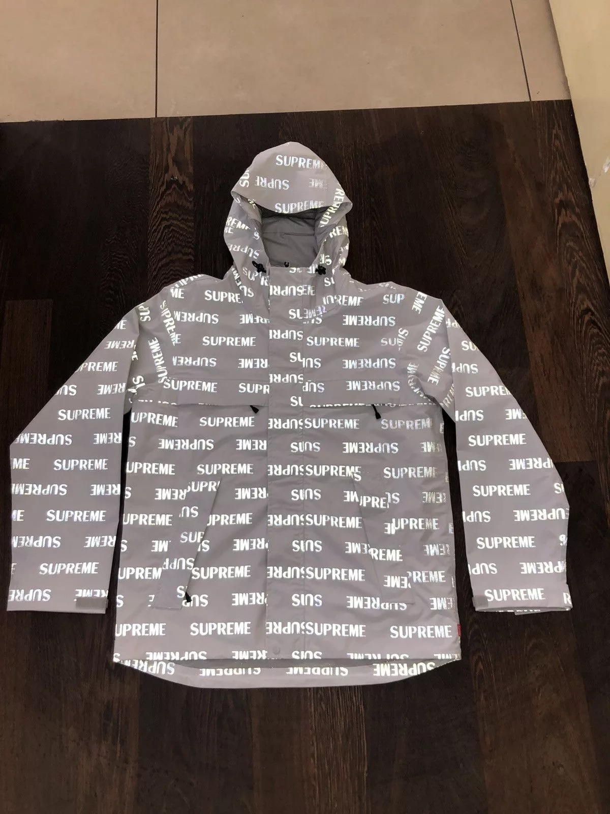 Supreme Raincoats Supreme 3M Reflective Repeat Rain Jacket White