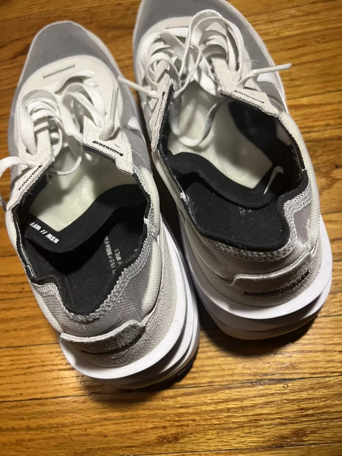 Nike Low Top Sneakers Nike Waffle One White