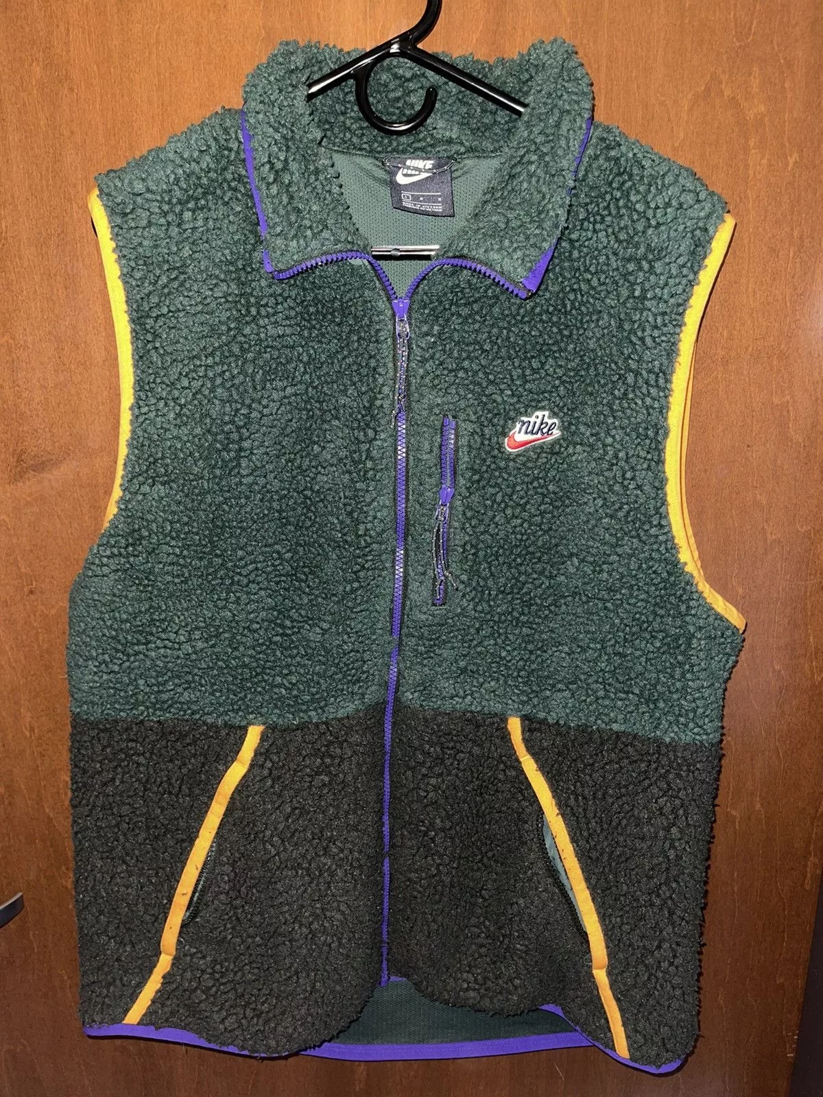 Nike Vests Nike Green Fleece Vest