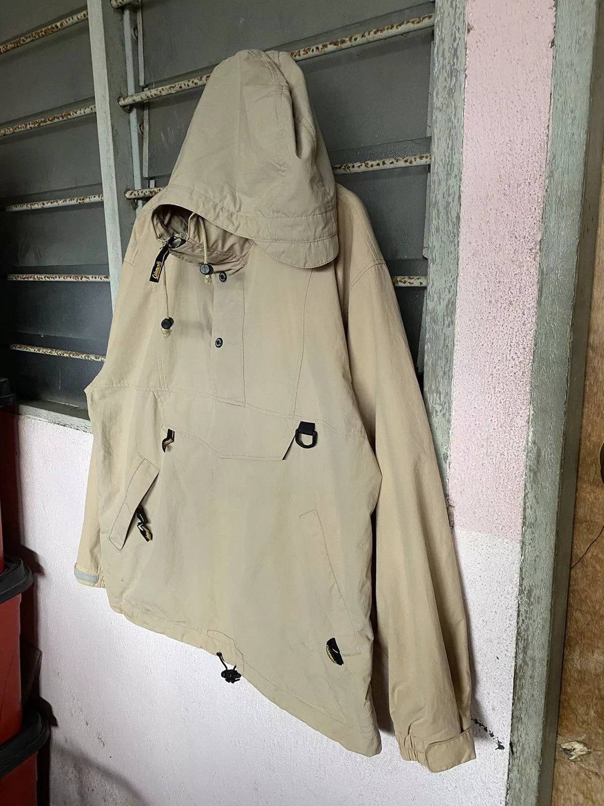 Coleman Light Jackets ⚡️Steals⚡️ Coleman Anorak Shell Jacket White Gorpcore