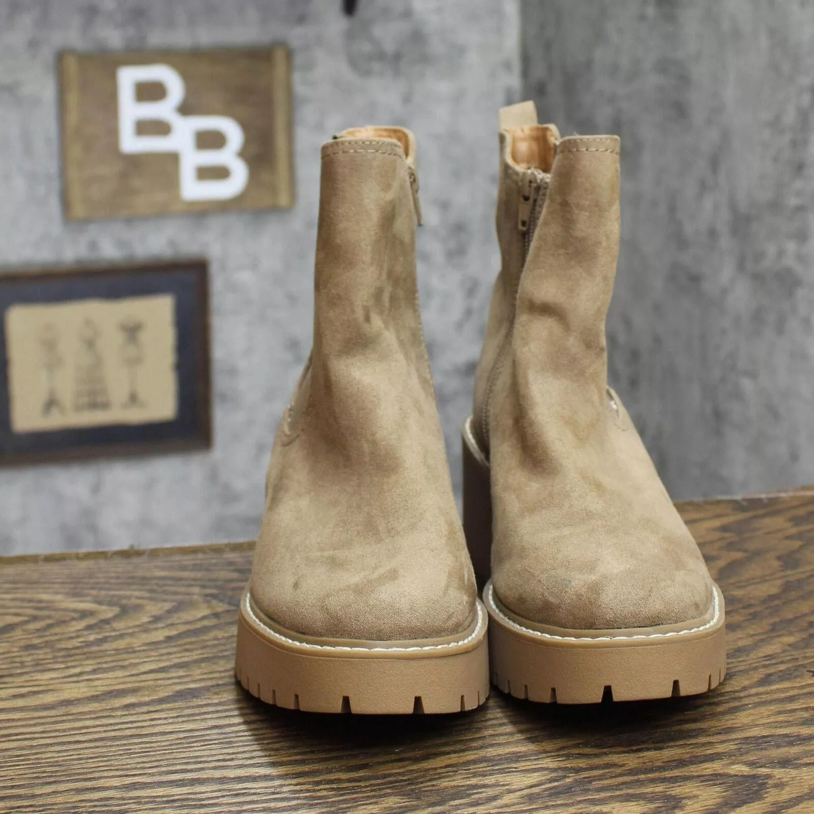 Designer Boots Designer Universal Thread Boots with Memory Foam Insole Tan Brown 7M