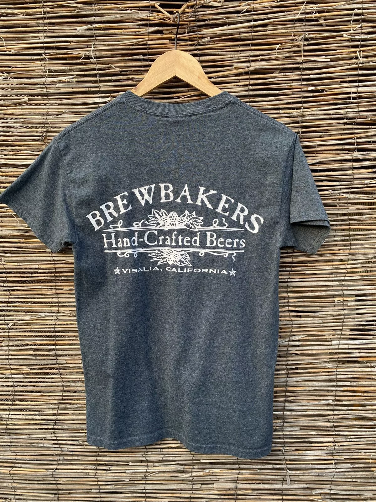 Gildan Short Sleeve T Shirts Gildan × Vintage Vintage Brewbakers beer tshirt Gray