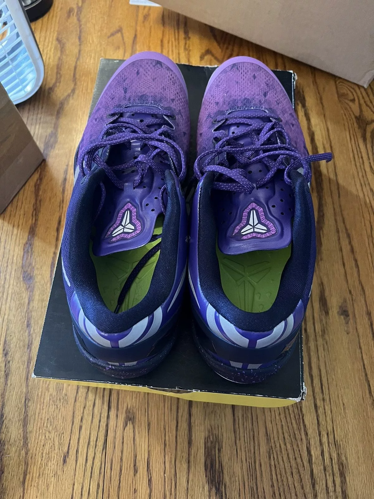 Nike Low Top Sneakers Nike Kobe 8 Purple Gradient