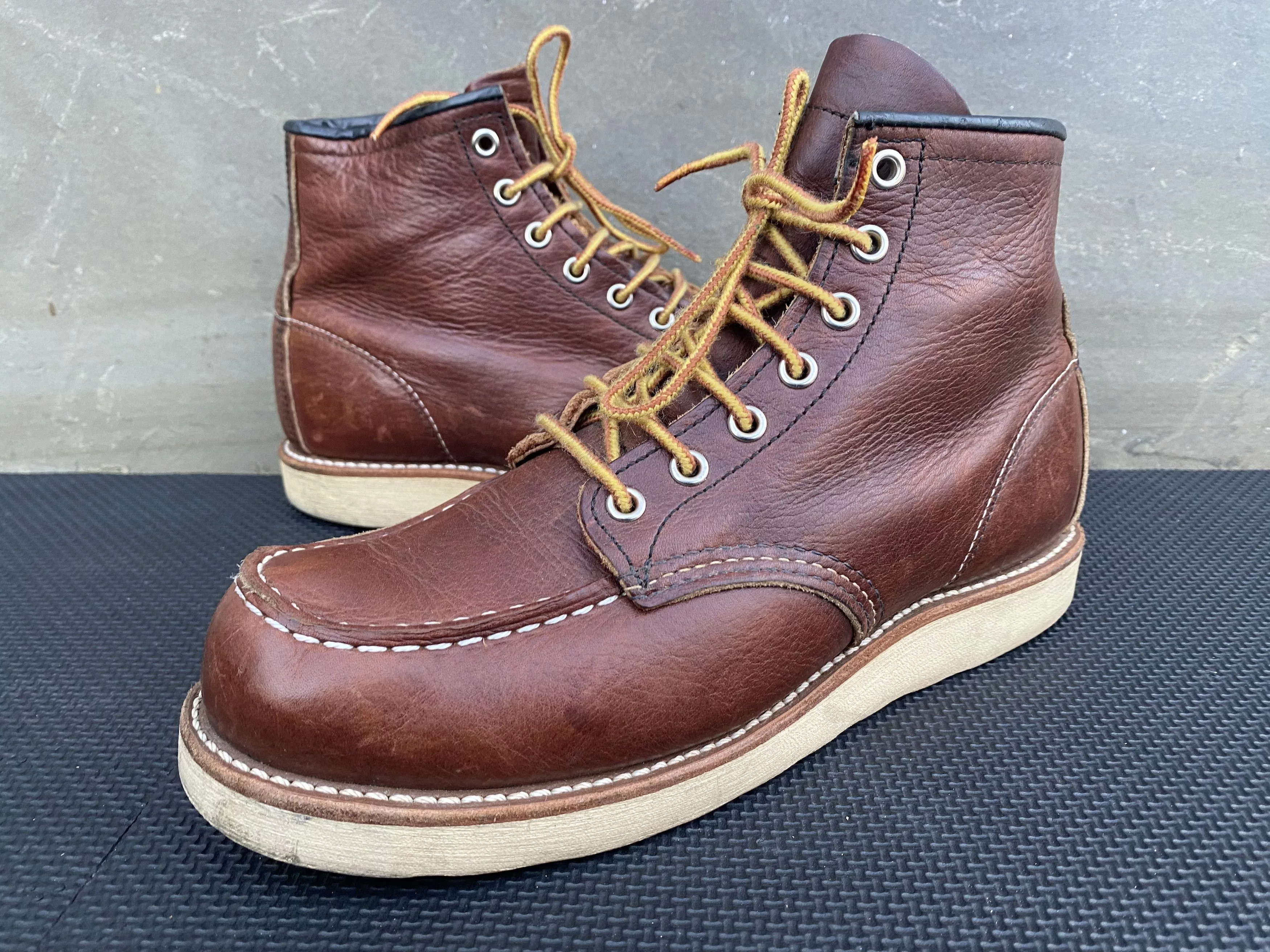 Red Wing Boots Red Wing 8138 6'' Classic Moc Toe Brown Leather Boots