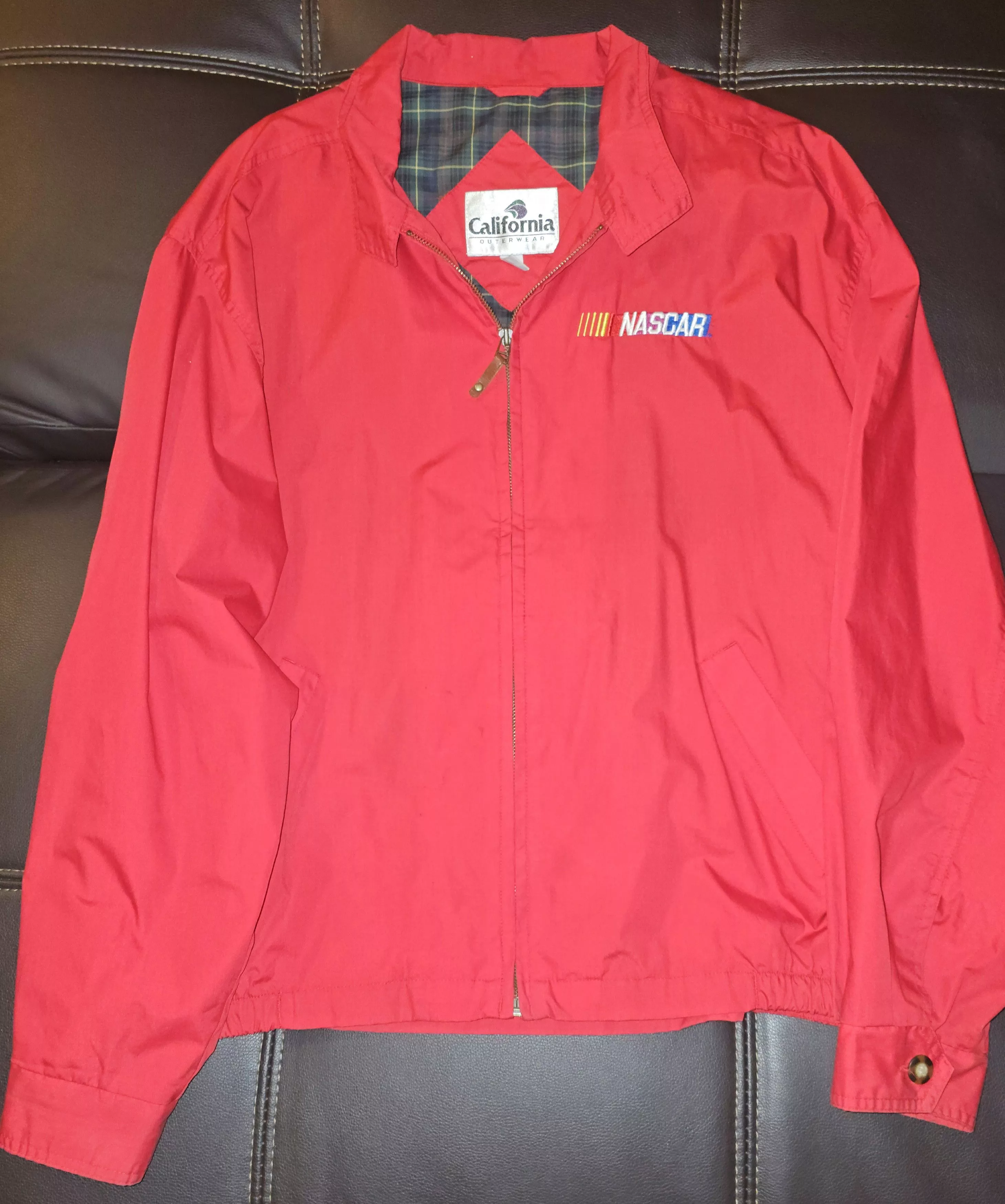 NASCAR Light Jackets Vintage Nascar windbreaker Red