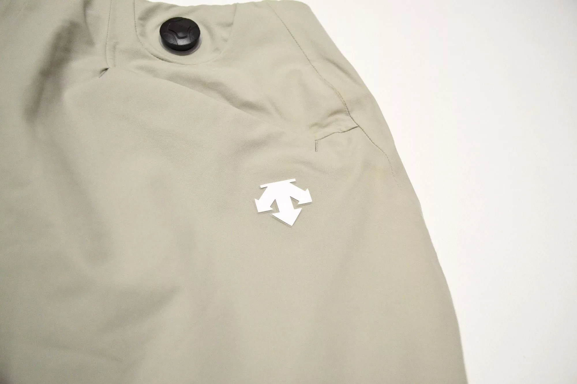 Descente Pants Descente Allterrain BOA TAPERED FIT PANTS Beige Gorpcore