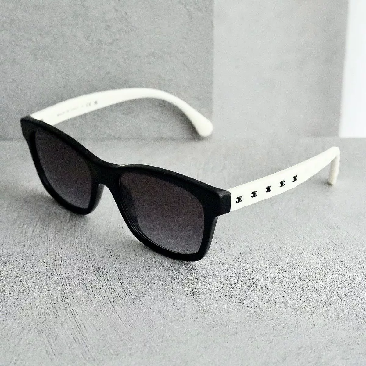 Chanel Sunglasses CHANEL CH5484 SUNGLASSES White