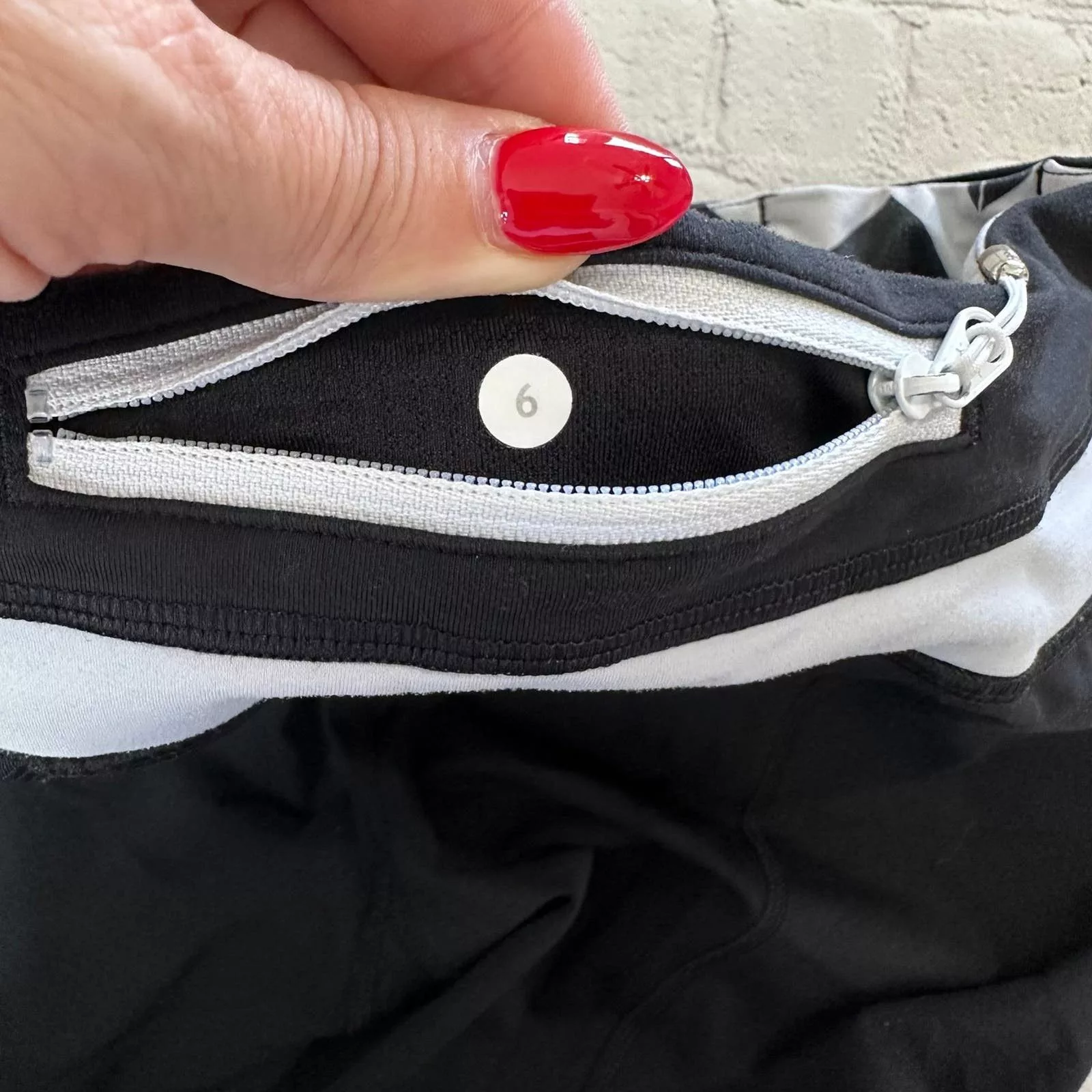 lululemon leggings size 6 Black