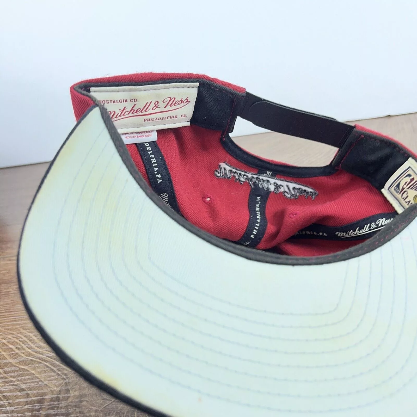 Mitchell & Ness Hats Miami Heat Hat Mitchell & Ness Miami Red Hat Adjustable Adul