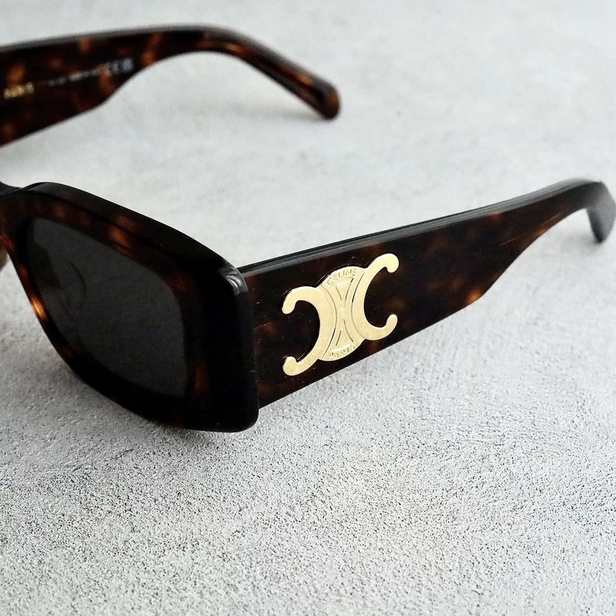 Celine Sunglasses CELINE CL40282U 52A SUNGLASSES Brown
