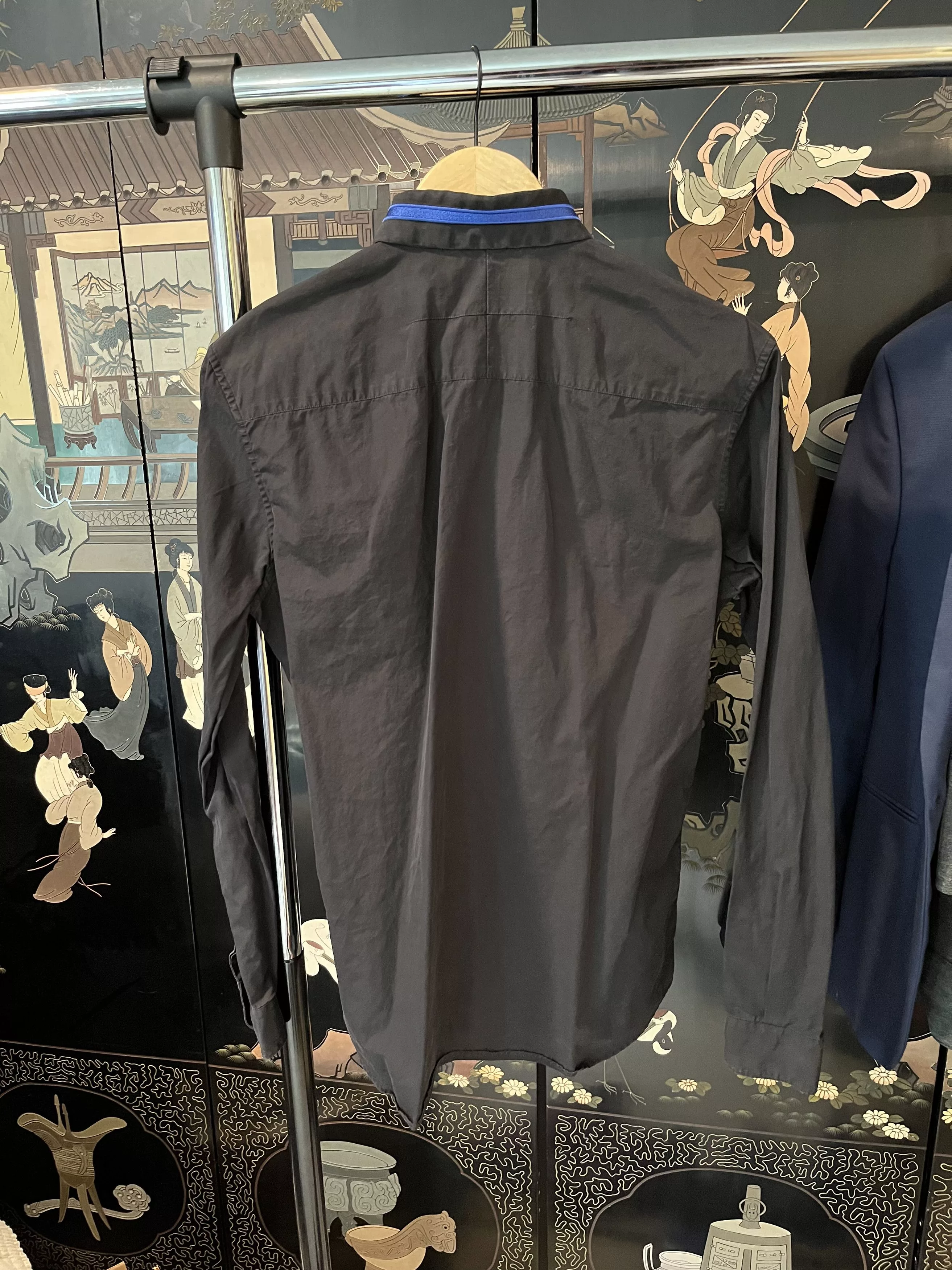 Givenchy Shirts Button Ups Givenchy Button-Up Black