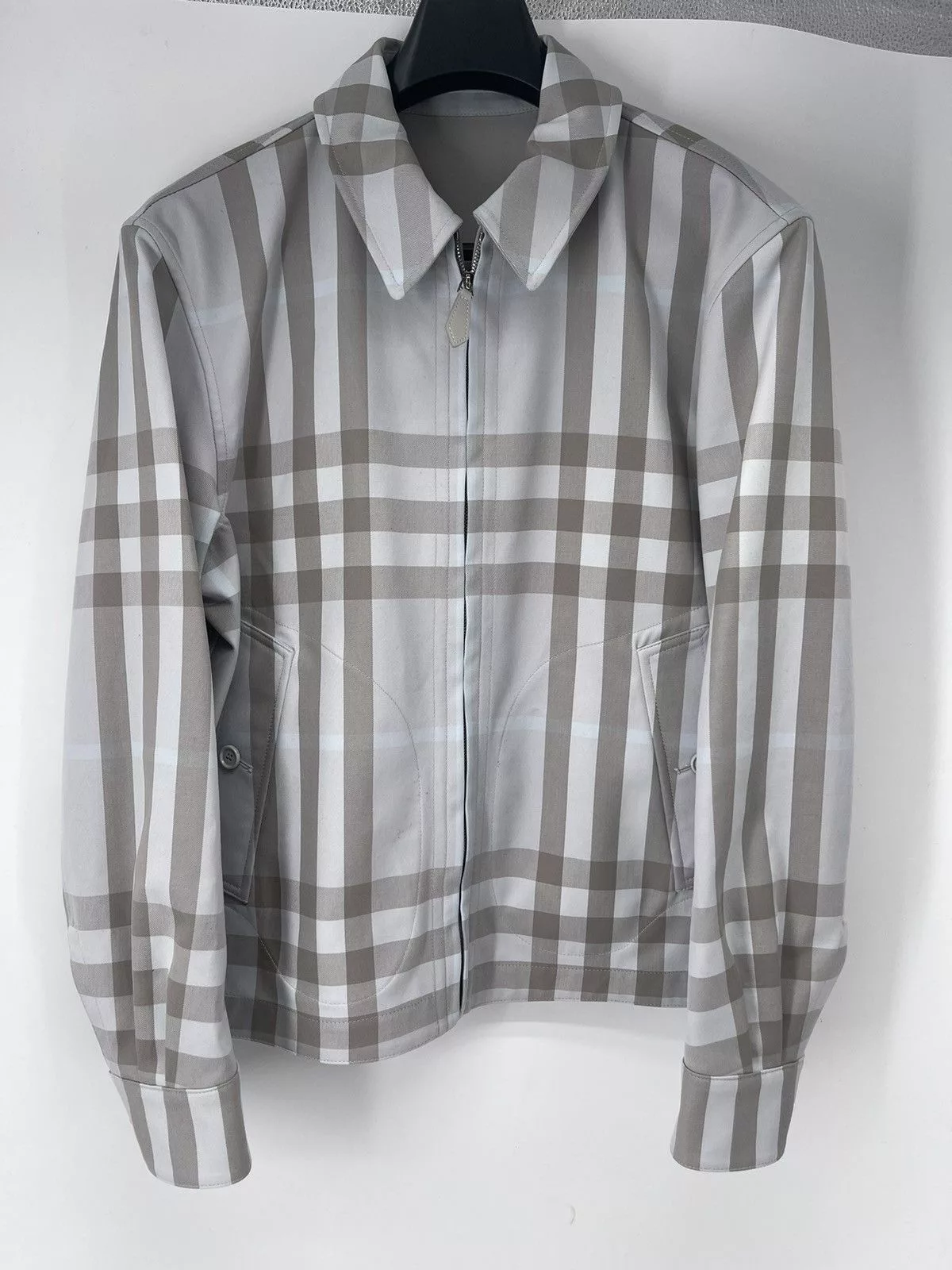 Burberry Bombers Burberry Fitzroy Jacket Size M Gray