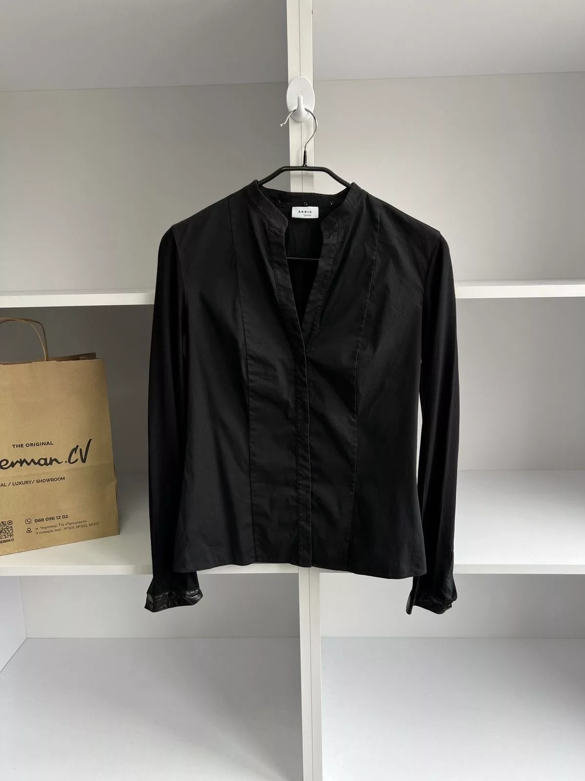 Designer Button Ups Designer × Vintage Vintage Akris Punto Women's button up shirt Black