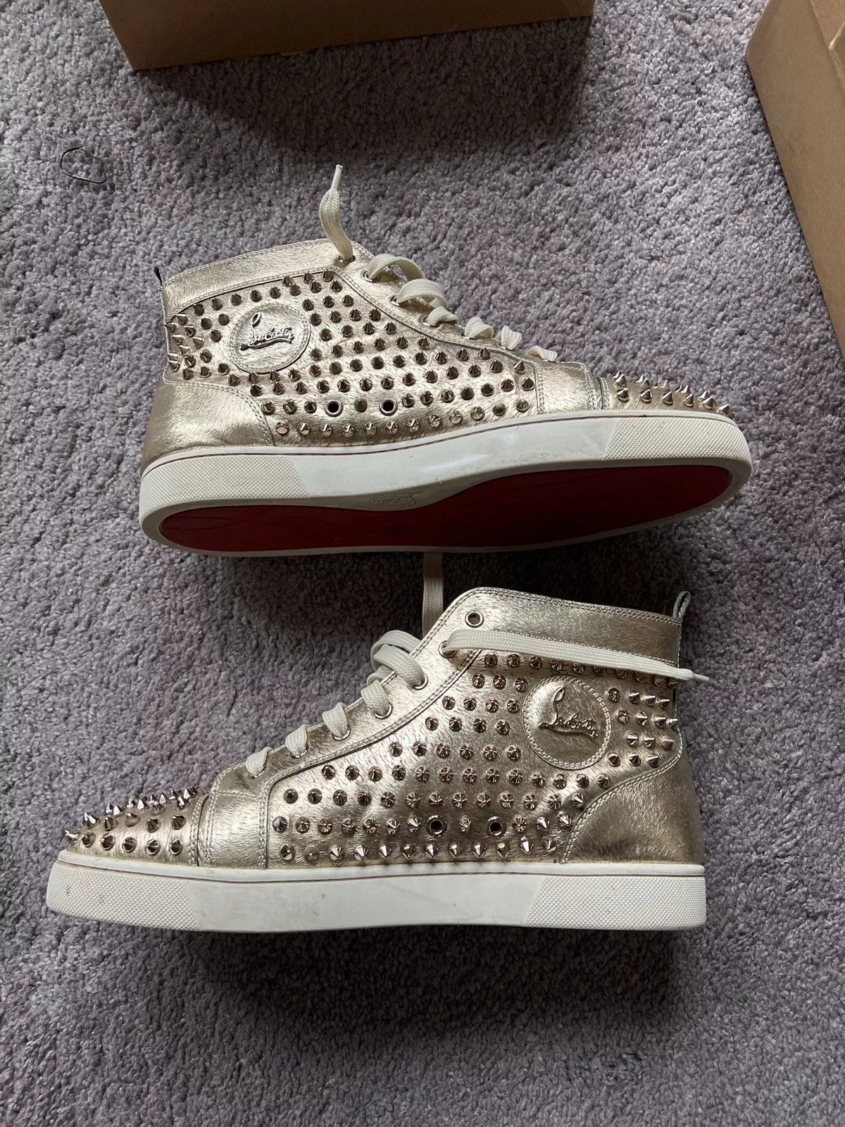 Christian Louboutin Hi Top Sneakers Christian Louboutin Louis flat laminato spikes Gold