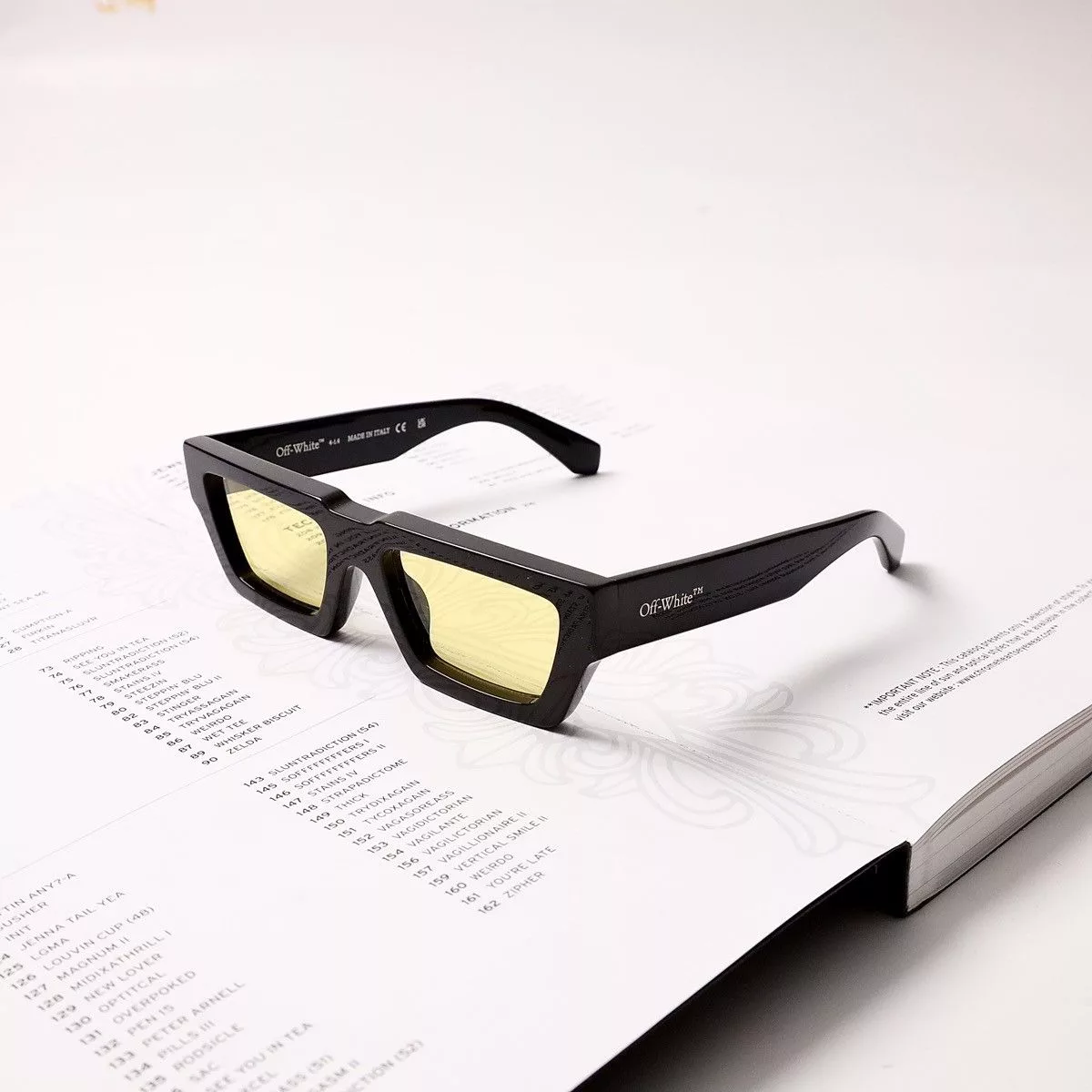 Off-White Sunglasses Off-White OFF WHITE MANCHESTER SS24 SUNGLASSES Black