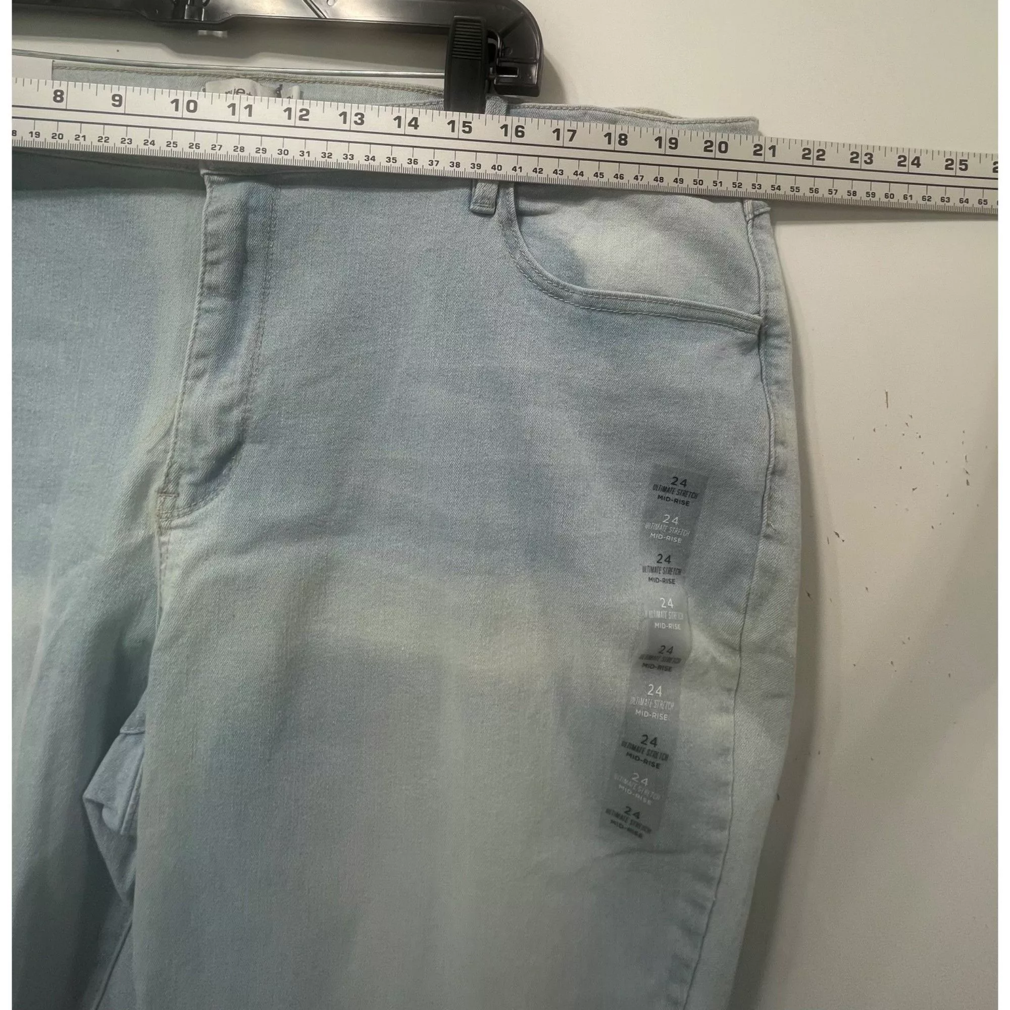 Other Jeans Other Rue + - Women's Ultimate Stretch Mid-Rise - Light Blue - 24