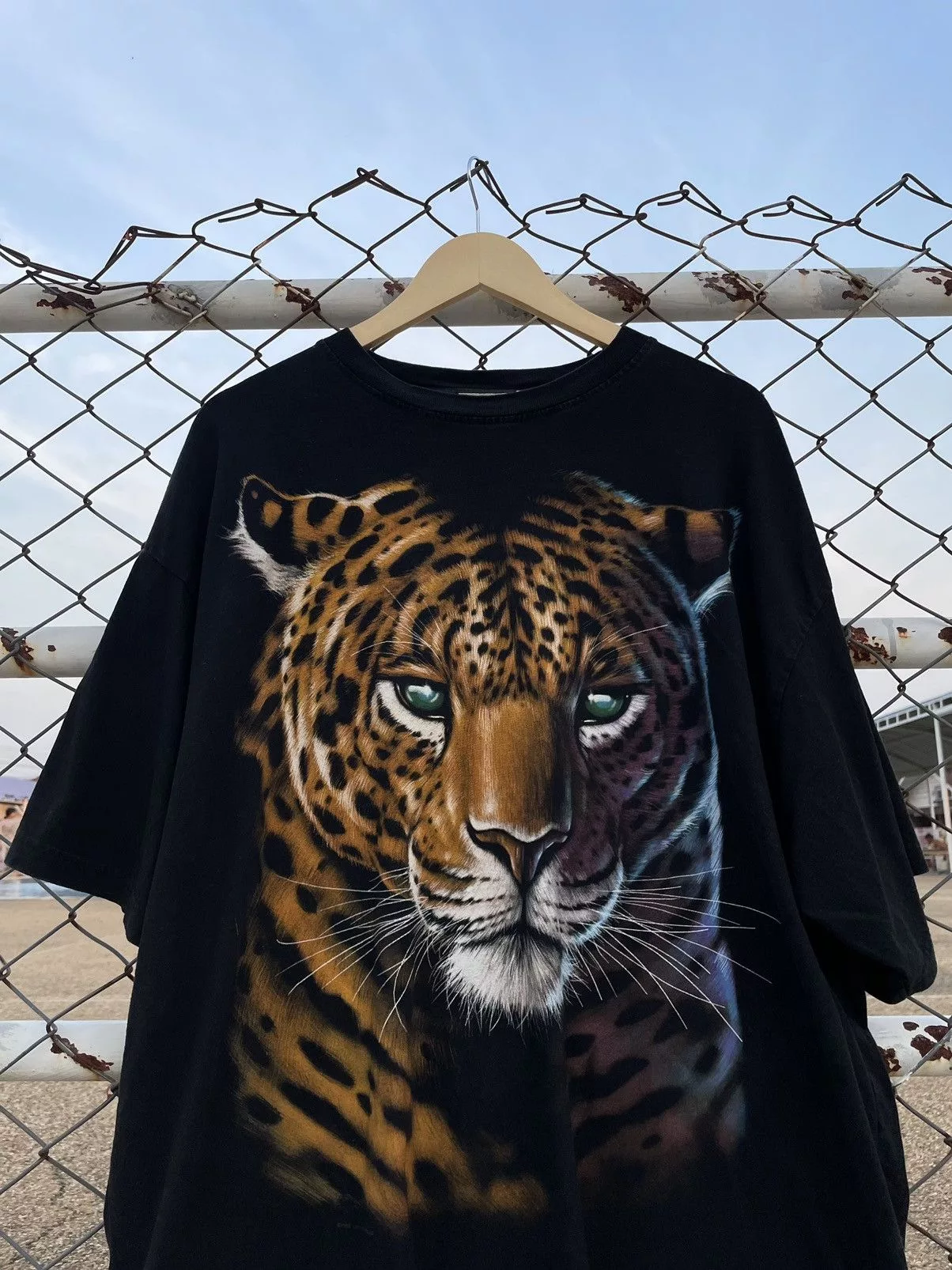 Liquid Blue Short Sleeve T Shirts Liquid Blue × Vintage Liquid Blue 1998 Black