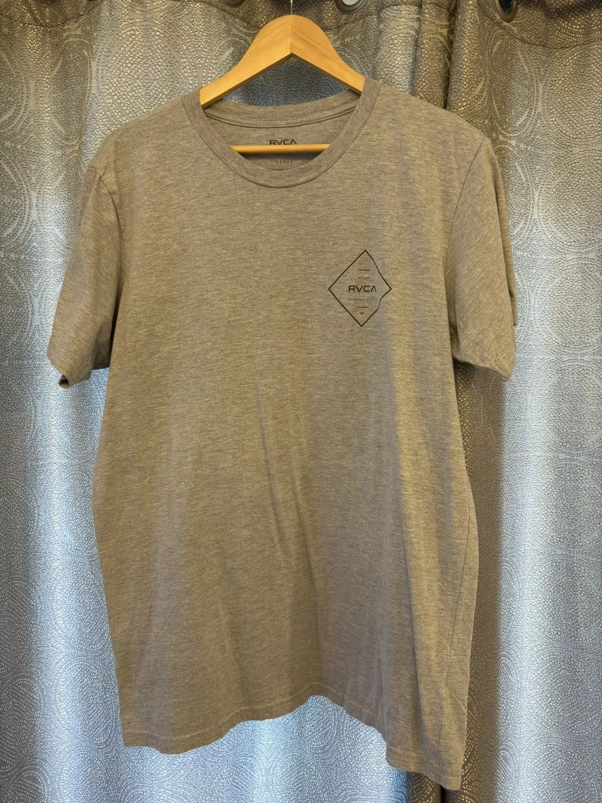 RVCA Short Sleeve T Shirts RVCA Logo T-Shirt Nature Industrialization (Tee) Gray