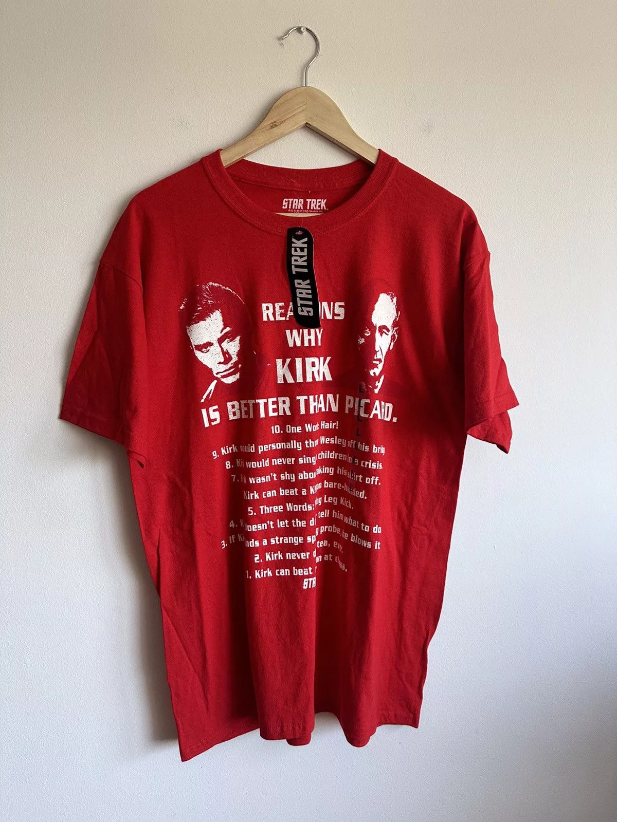 Sci-Fi Fantasy Short Sleeve T Shirts Sci-Fi Fantasy Star Trek new Tee from 2011 rare Red Vintage