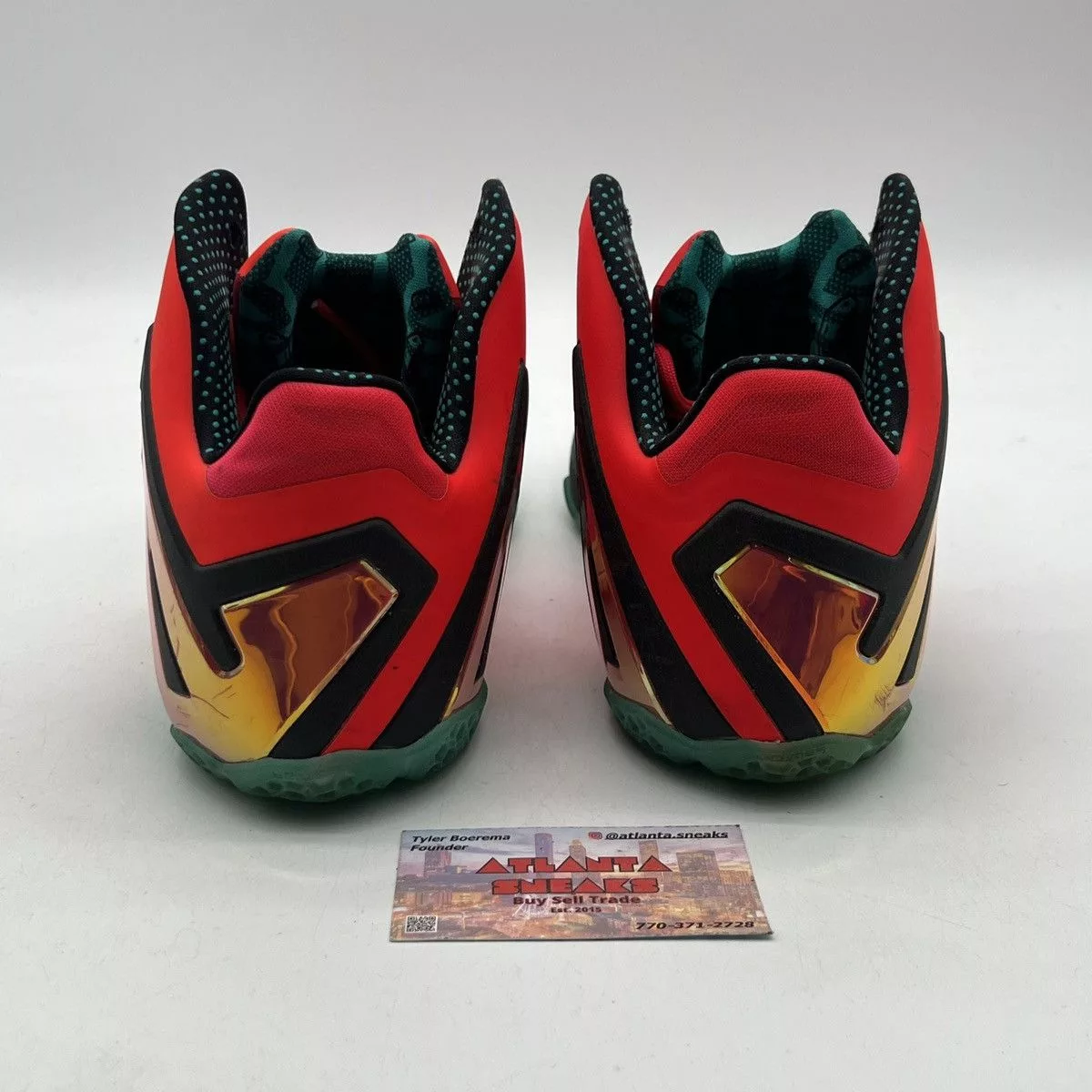 Nike Hi Top Sneakers Nike Lebron 11 hero pack Red