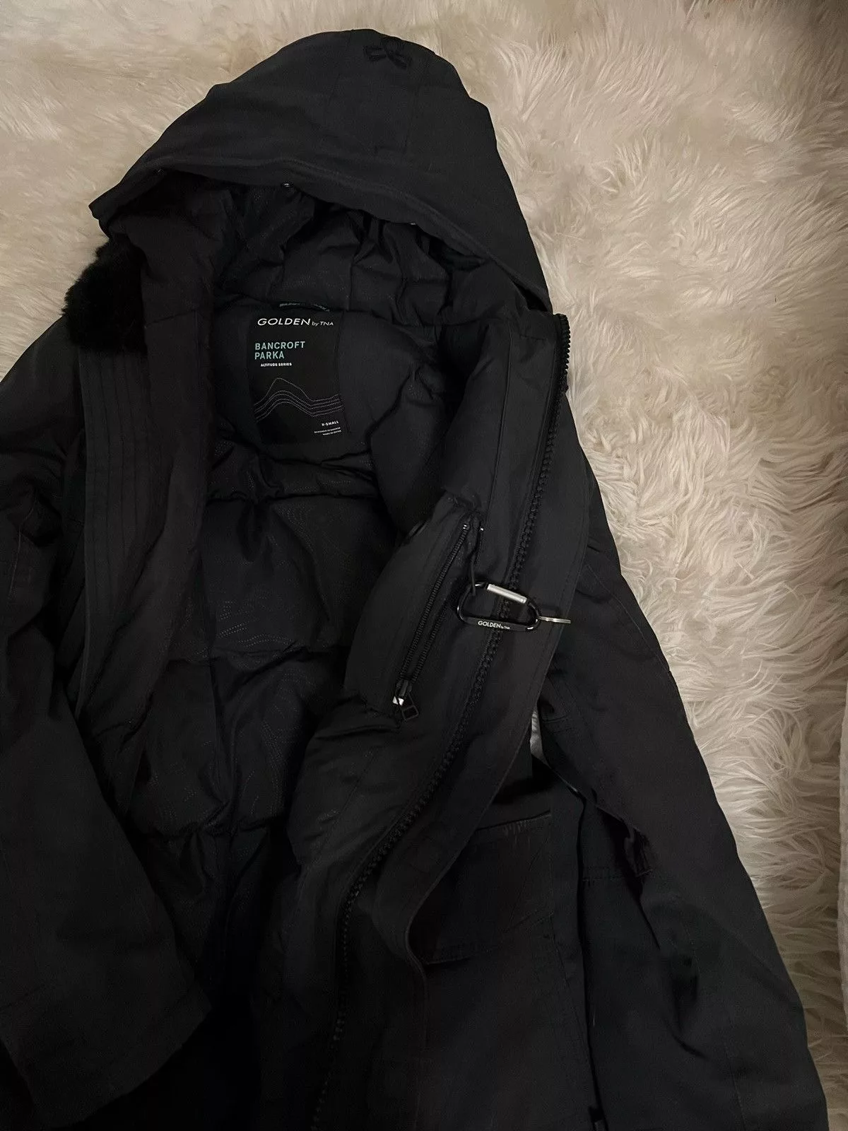 Aritzia Down Jackets BLACK ARITZIA BANCROFT PARKA