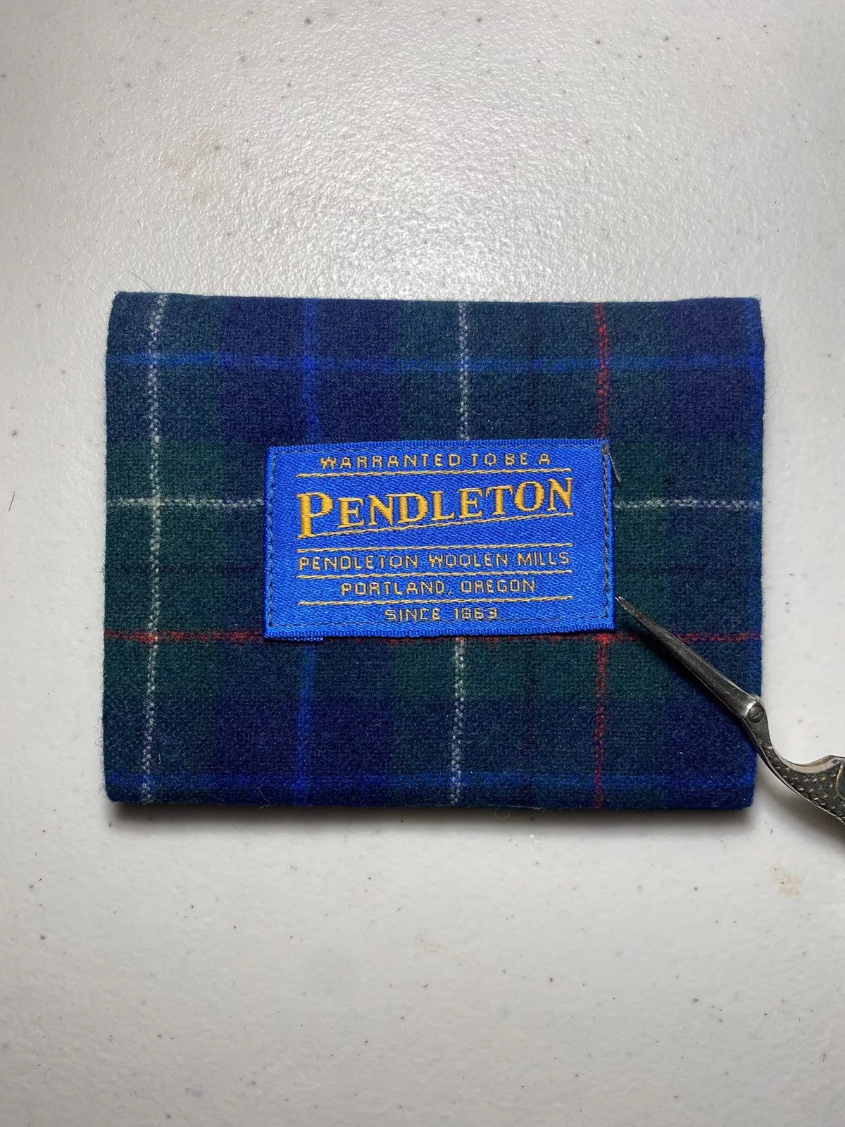 Pendleton Wallets Pendleton Wool Tartan Red Plaid Business Card Holder Wallet Multi