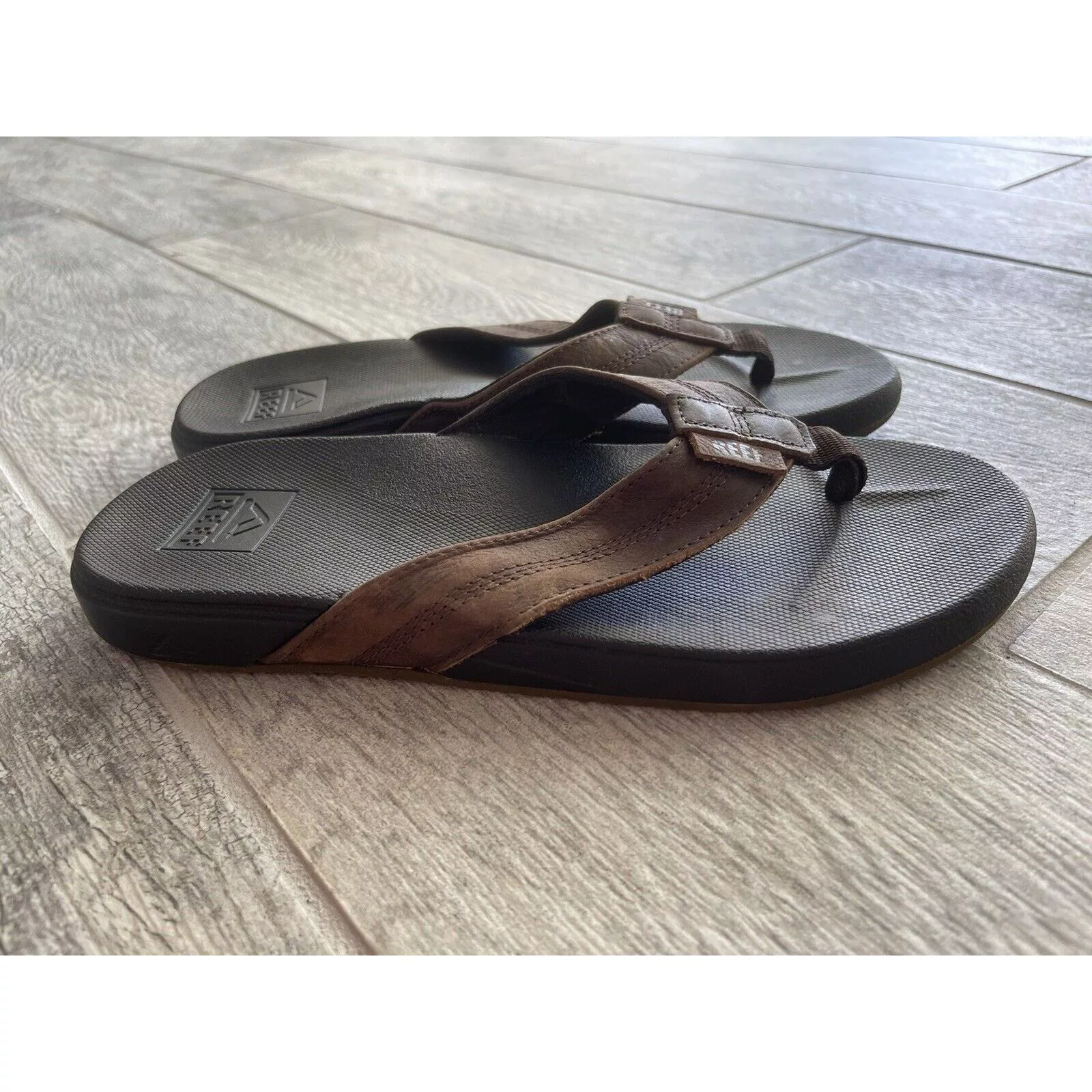 REEF Sandals Reef Mens Flip Flops Size 6 Cushion Phantom LE Brown Leather