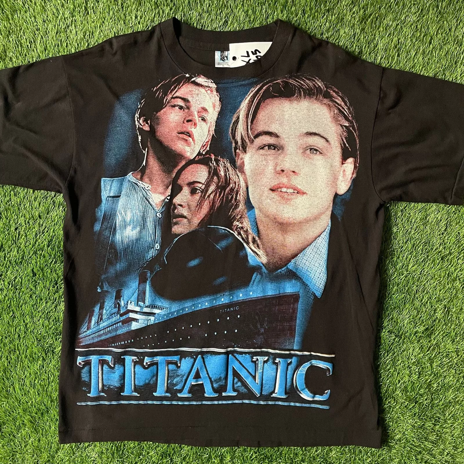 Vintage Short Sleeve T Shirts Vintage Titanic Jack & Rose All Over Tee Black