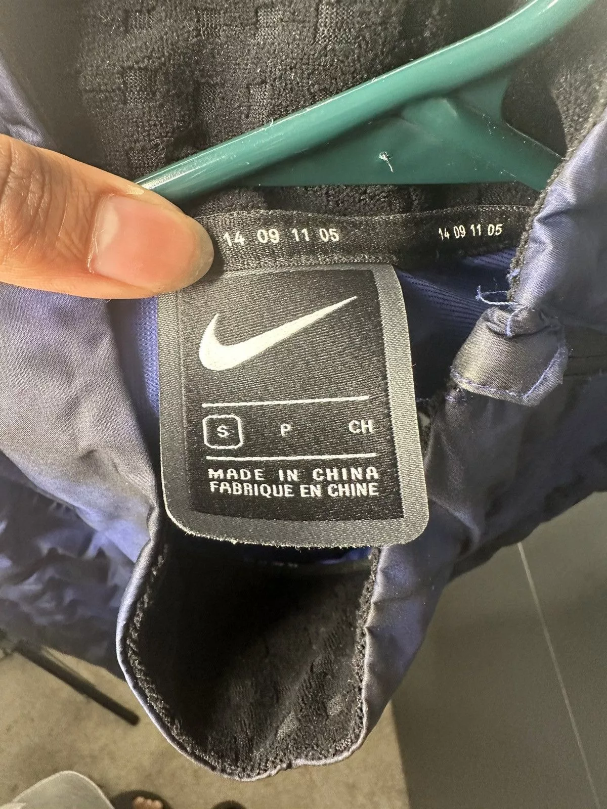 Nike Light Jackets Men’s Nike Aeroloft Running Jacket Blue