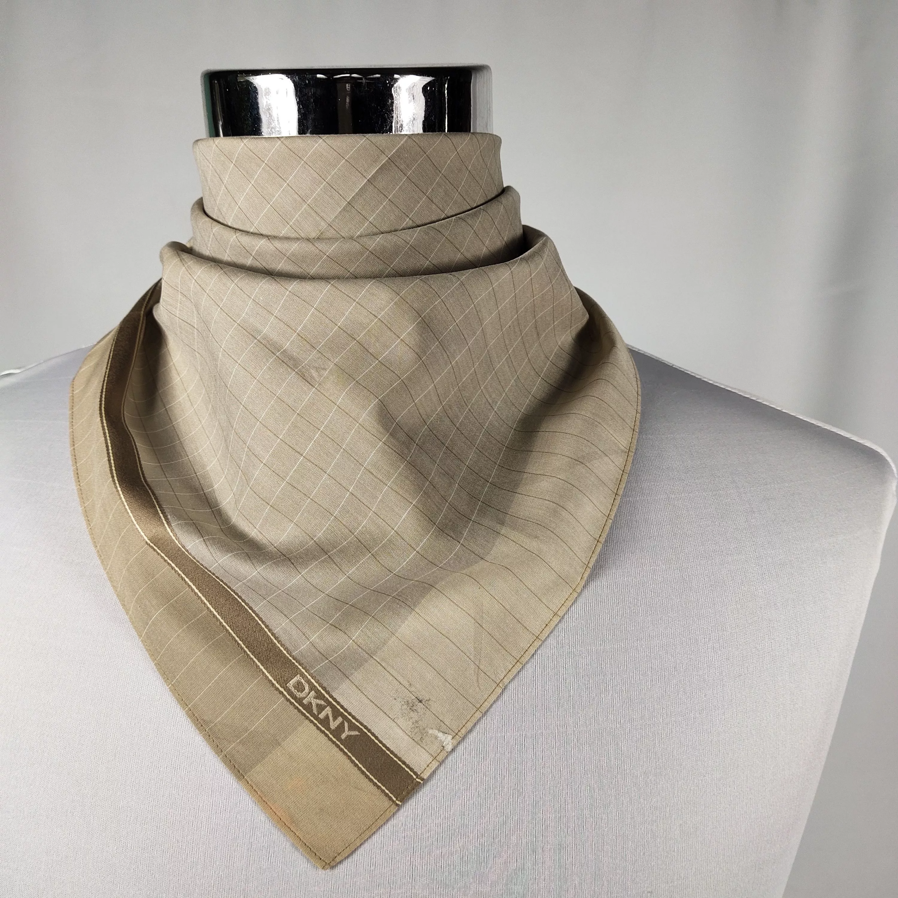 DKNY Ties Pocketsquares DKNY × Vintage DKNY Handkerchief / Neckerchief / Bandana FZ132 White