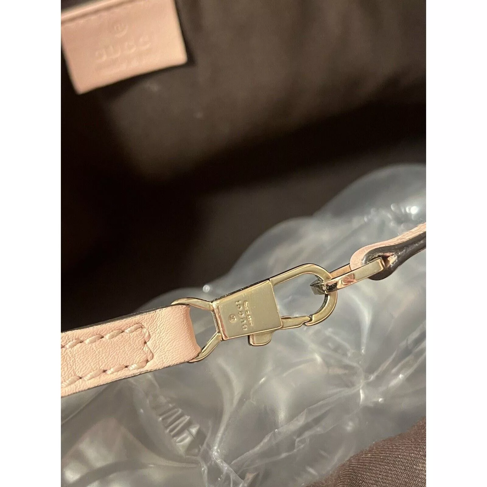 Gucci Shoulder Bags RARE Gucci PYTHON Handbag LARGE, Tan/pink.