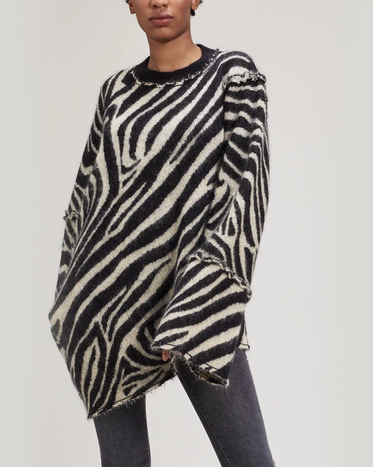 Alexa Chung Sweaters BNWT $939 Alexa Chung Oversized Zebra Print Mohair Sweater White