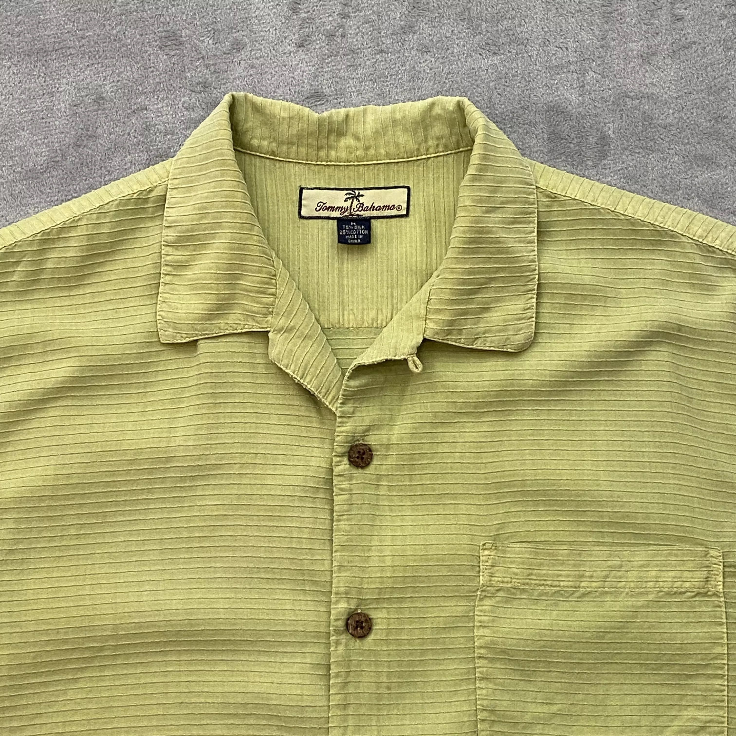 Tommy Bahama Shirts Button Ups Tommy Bahama RELAX Silk Camp Shirt Men Medium Short Sleeve Rib Knit Multi
