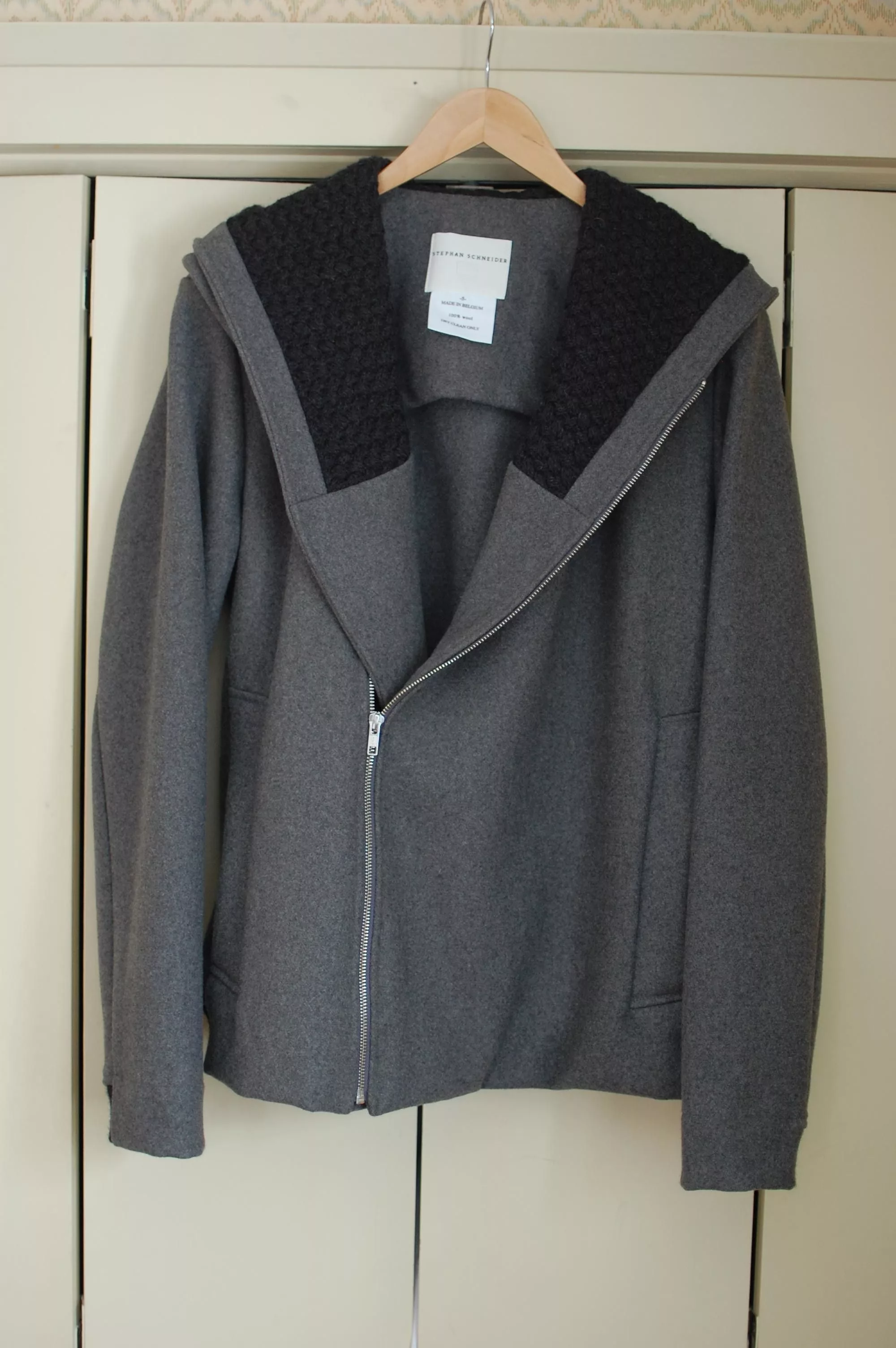 Stephan Schneider Bombers Stephan Schneider Hooded Bomber (Chandler) Gray