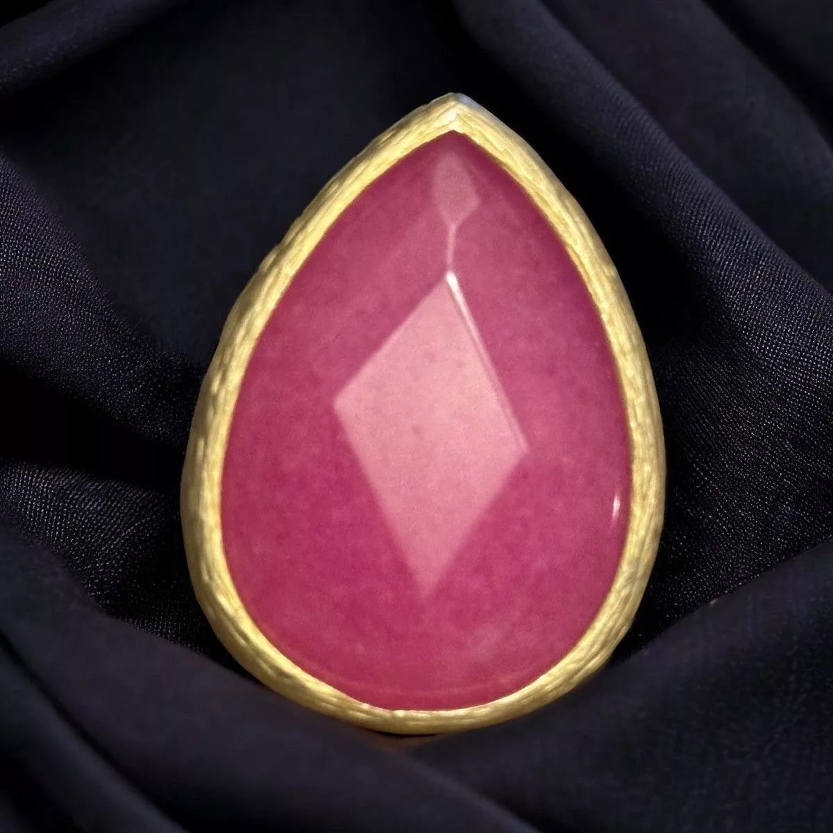 Vintage Rings Vintage chunky pink agate teardrop adjustable ring