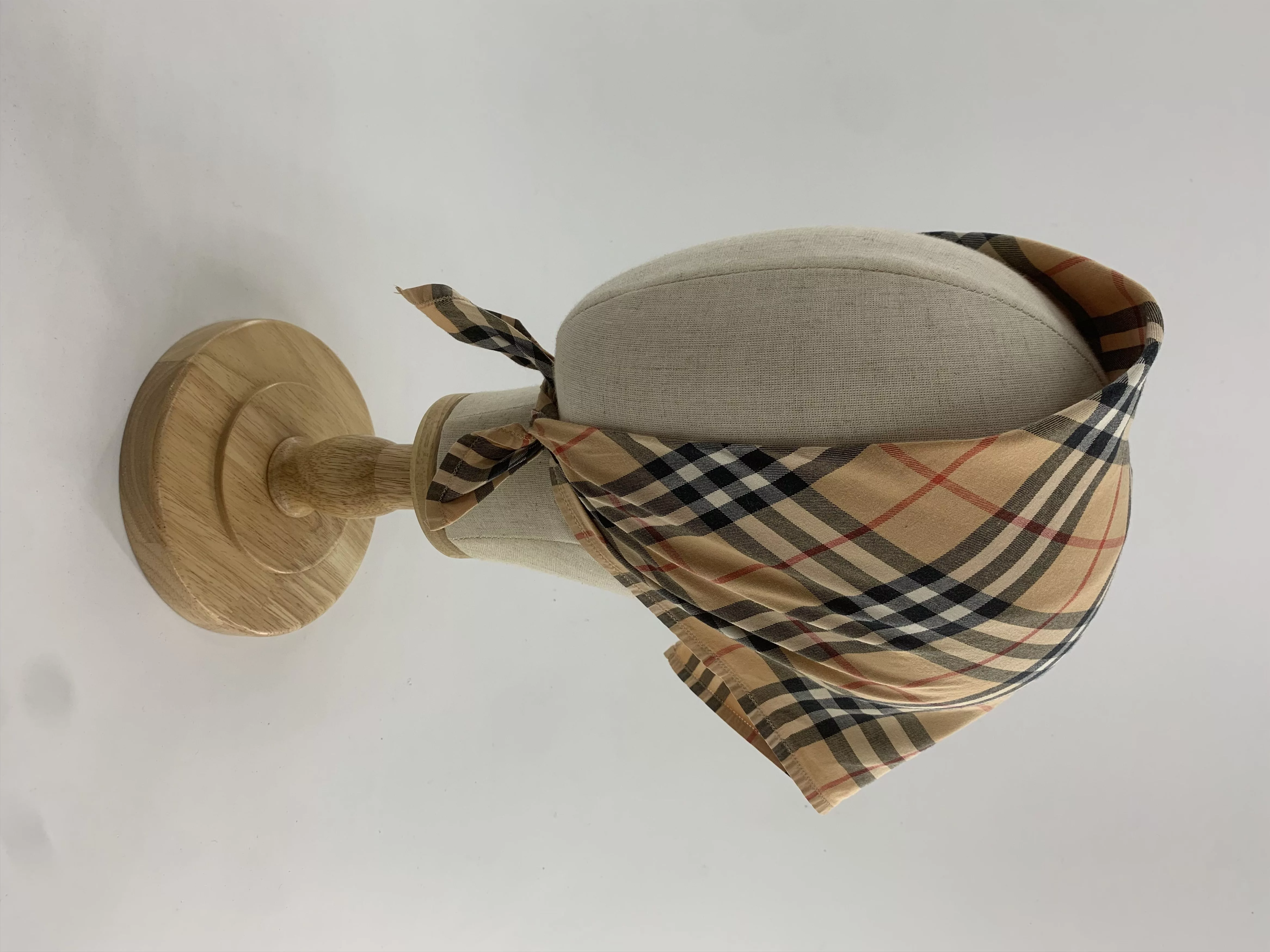 Burberry Ties Pocketsquares Vintage Authentic Burberrys Hankderchief Babushka Beige