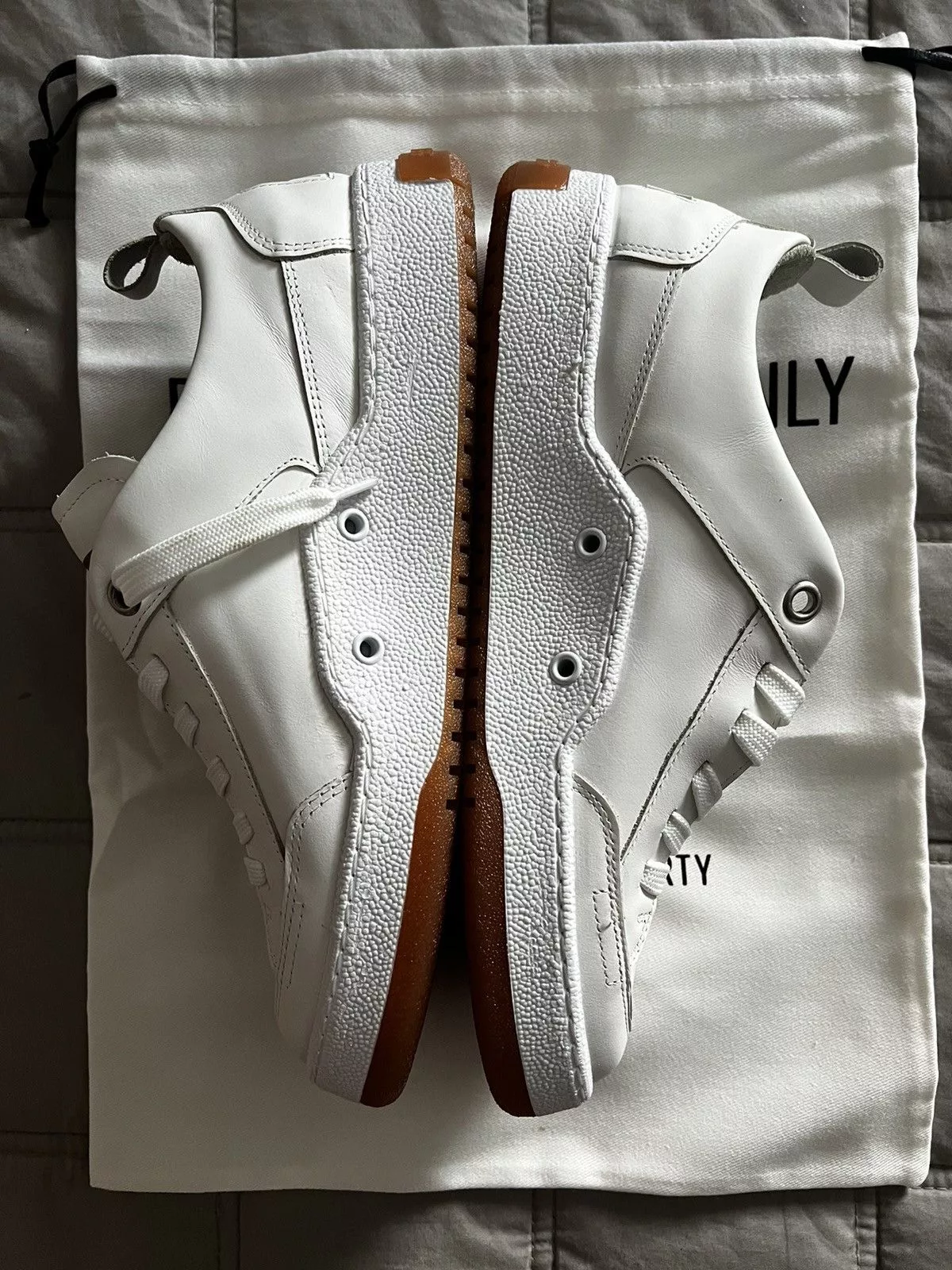 Golden Goose Low Top Sneakers Golden goose Yeah White