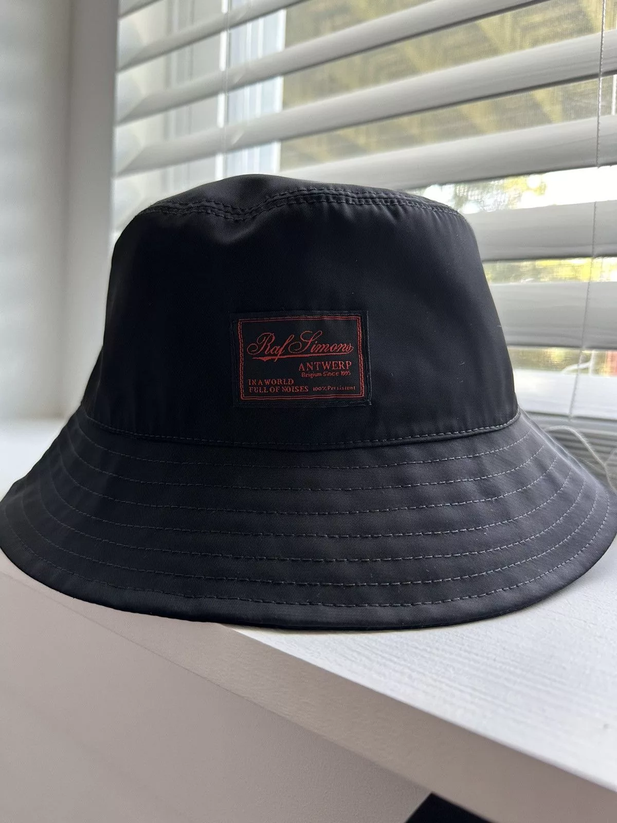 Raf Simons Hats Raf Simons Reversible Logo Bucket Hat Black