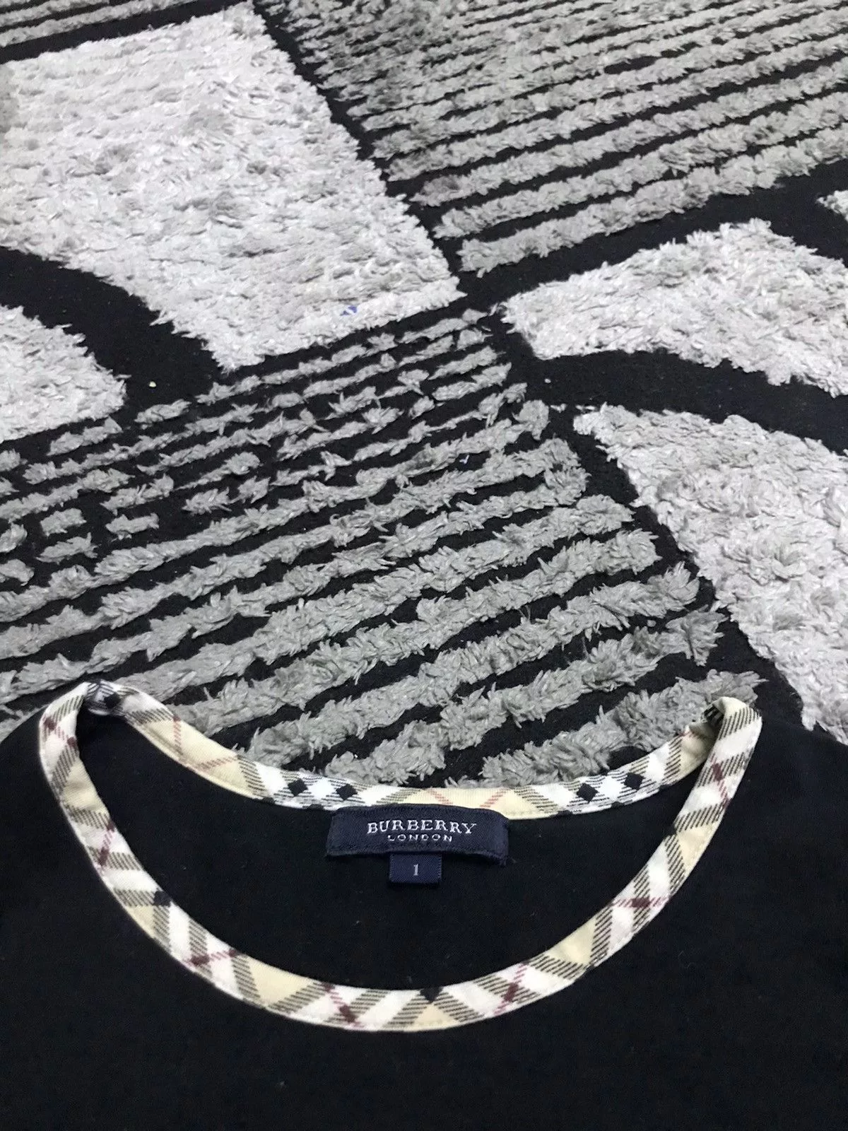 Burberry Short Sleeve T Shirts Burberry ringer checked tee Black