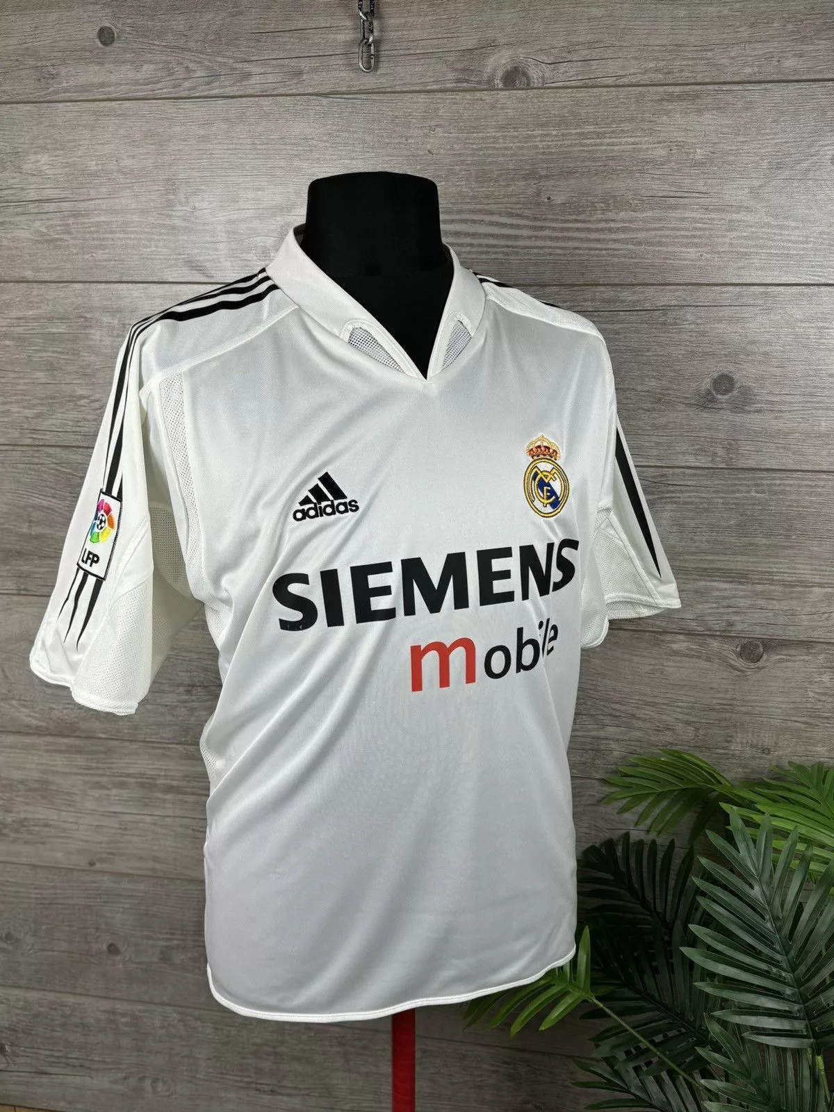 Adidas Jerseys ADIDAS REAL MADRID SOCCER JERSEY VINTAGE 2004 #9 PICKFORD White Sportswear