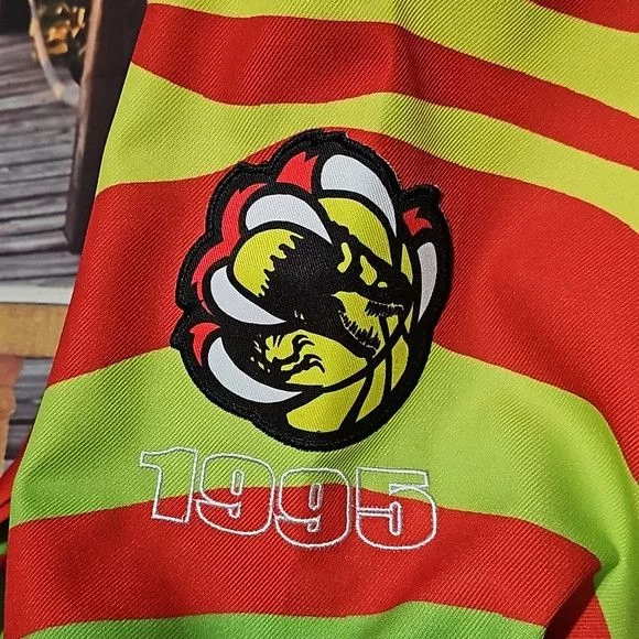 Other Bombers Other Jurassic Park Work Jacket Size Medium NWT Multi